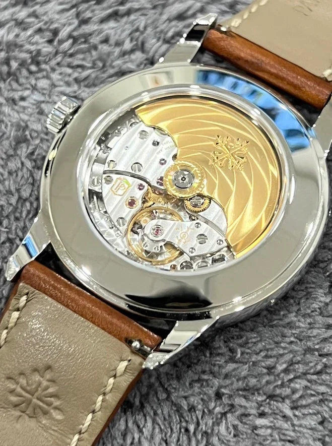 PATEK PHILIPPE CALATRAVA WEEKLY CALENDAR 5212A