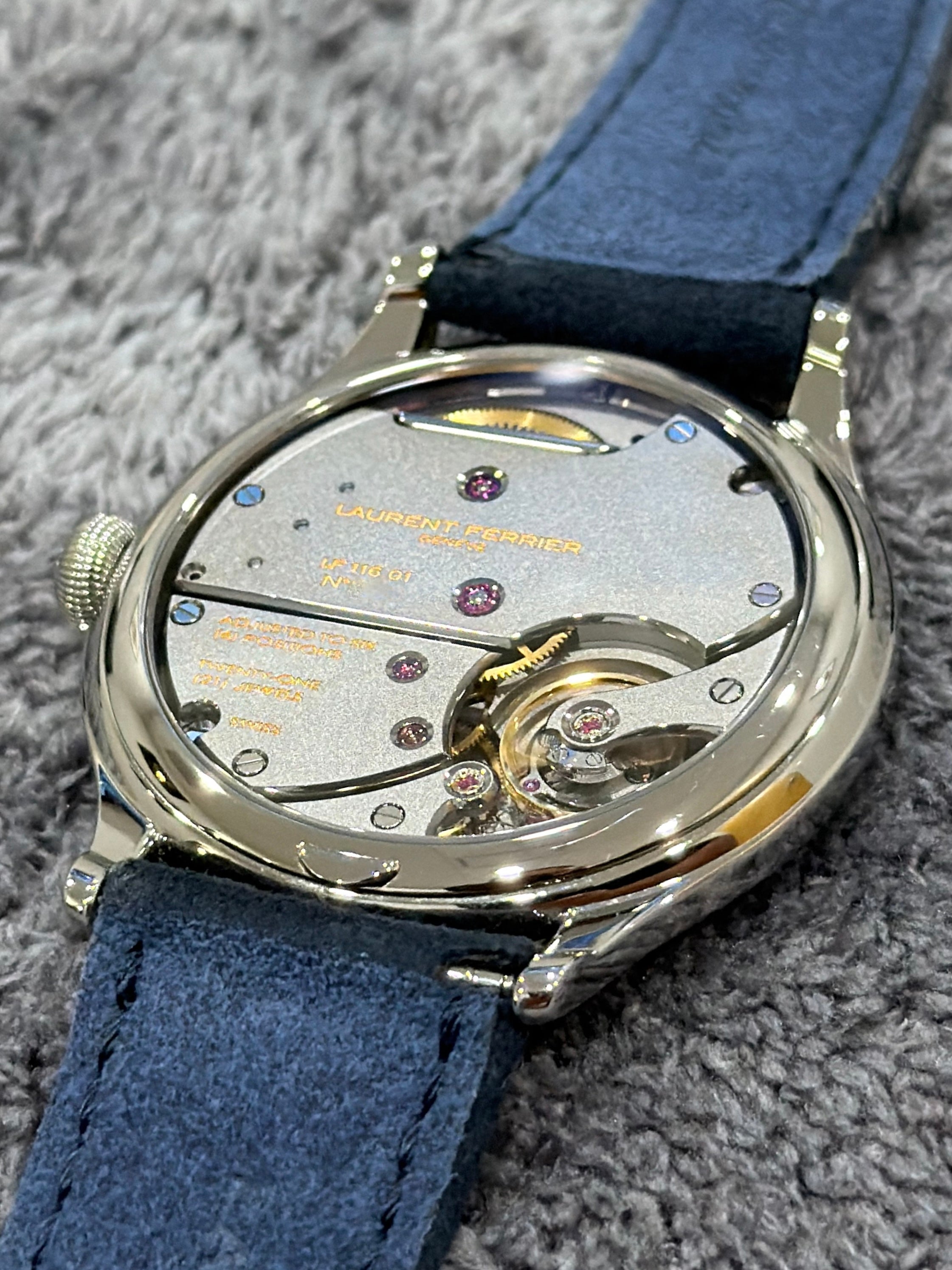 LAURENT FERRIER CLASSIC ORIGIN BLUE LCF036.T1.CG