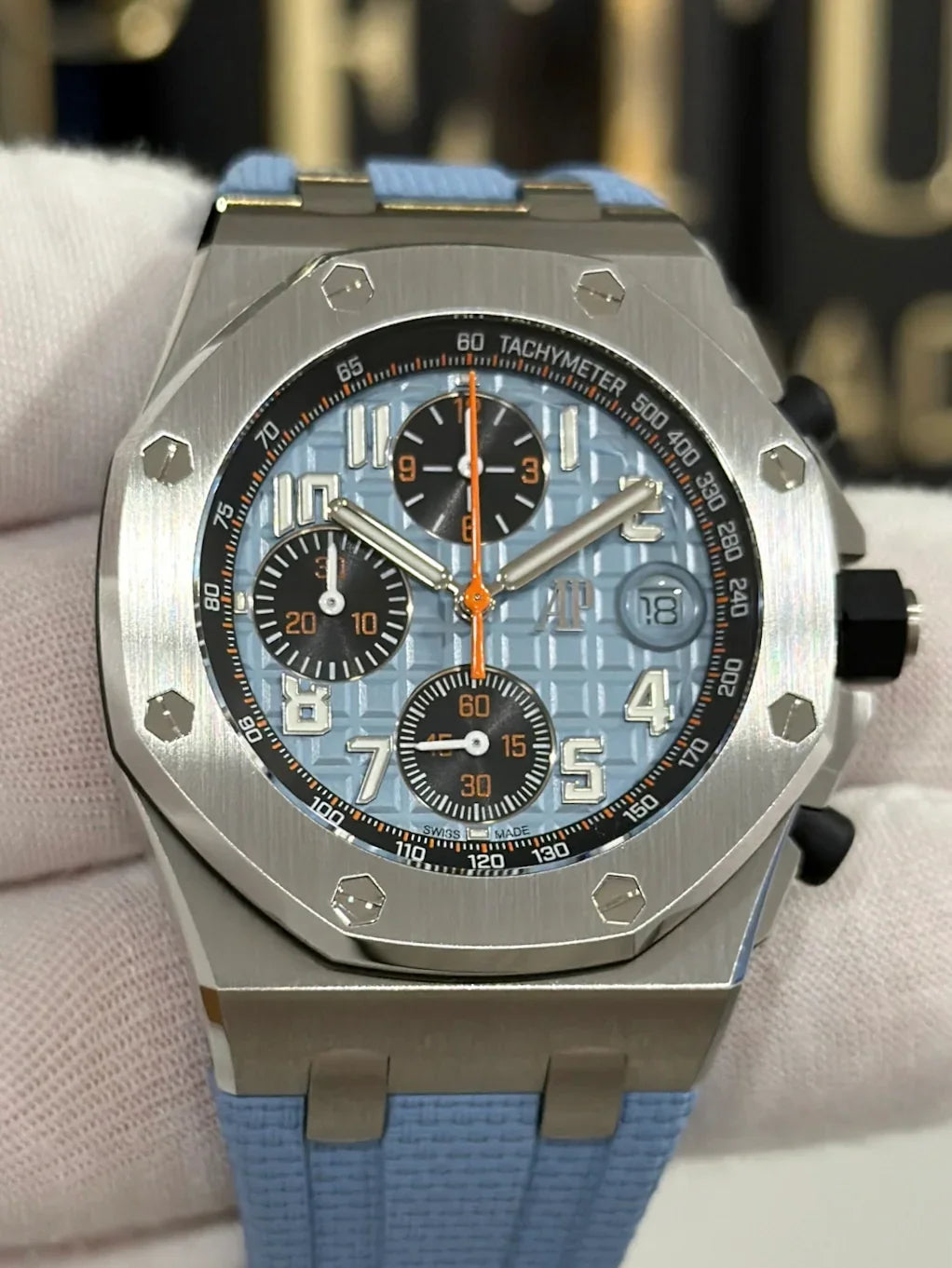 AUDEMARS PIGUET ROYAL OAK OFFSHORE TIFFANY BLUE 26238ST