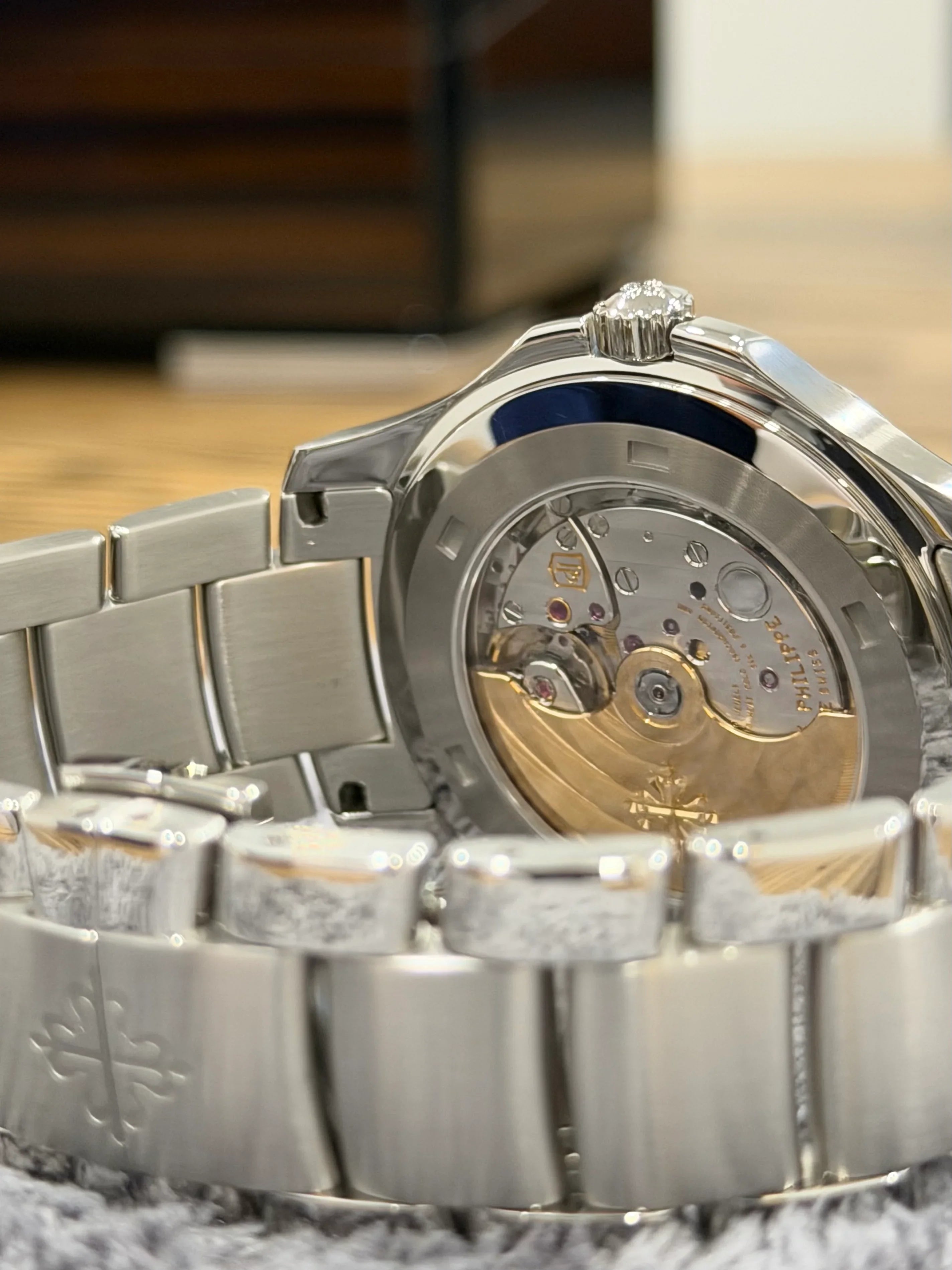 PATEK PHILIPPE AQUANAUT BLACK DIAL 5167/1A-001