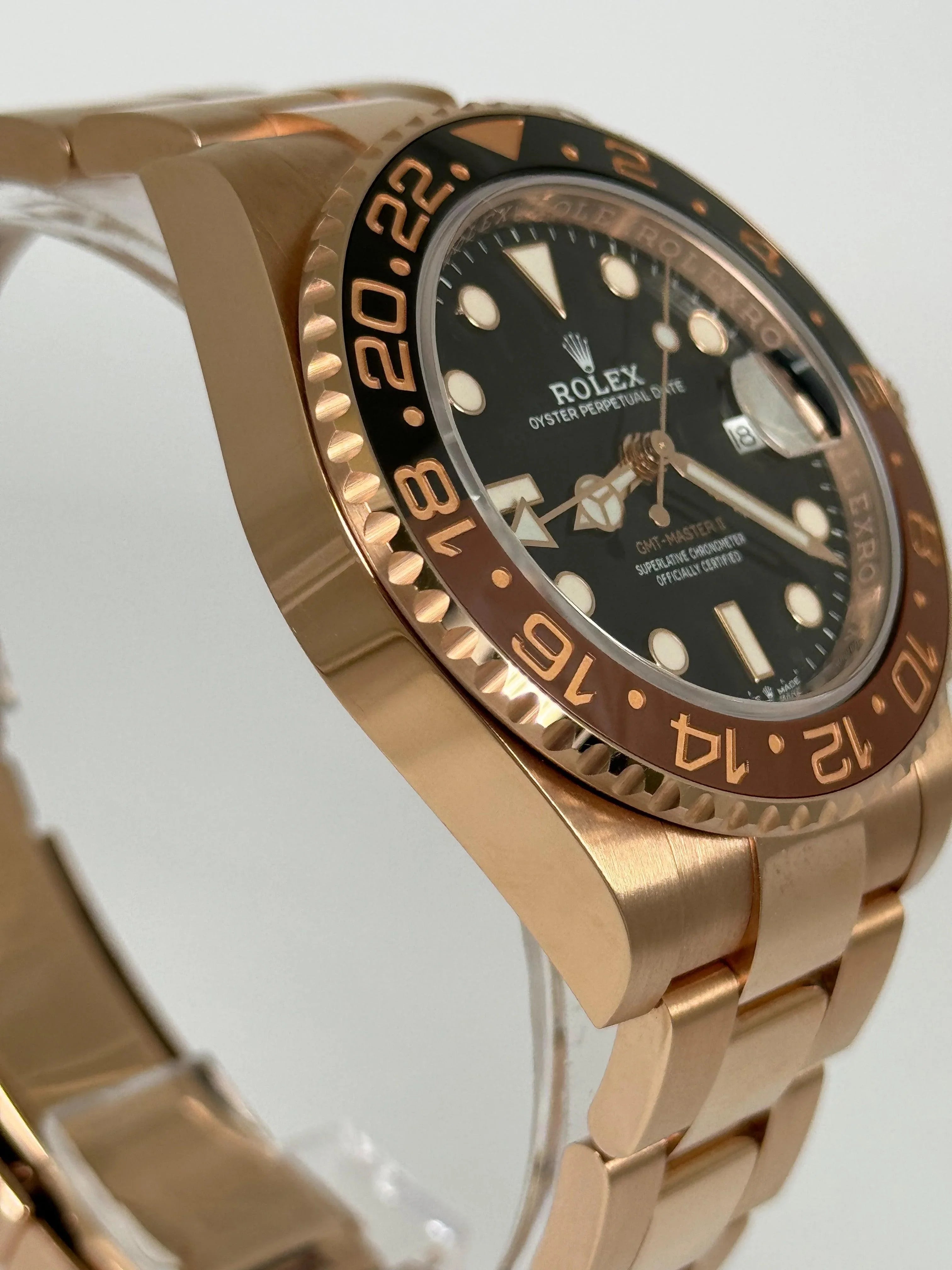 ROLEX GMT MASTER 2 ROOTBEER ROSE GOLD 126715CHNR