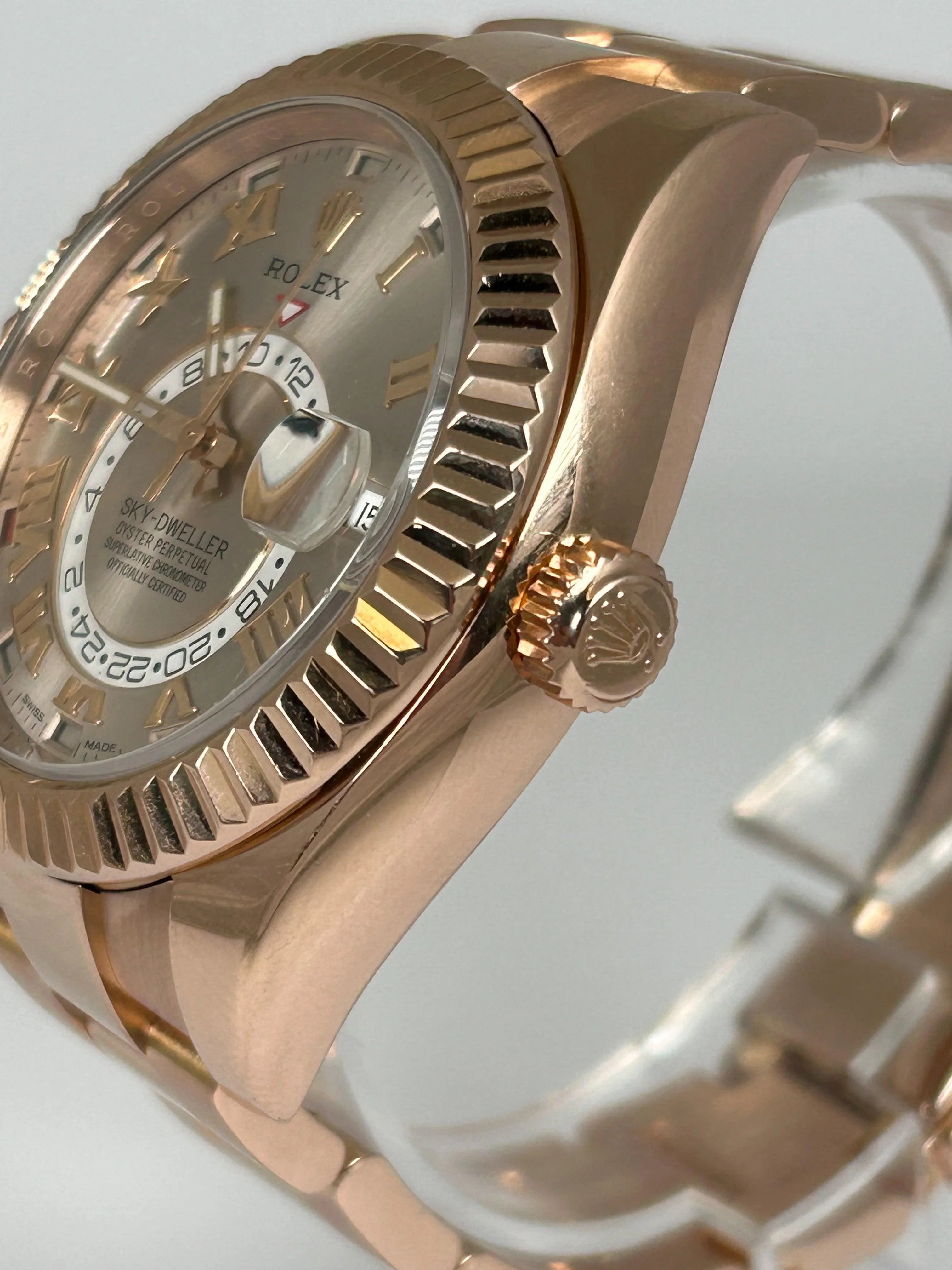 ROLEX SKY-DWELLER SUNDUST ROSE GOLD 326935