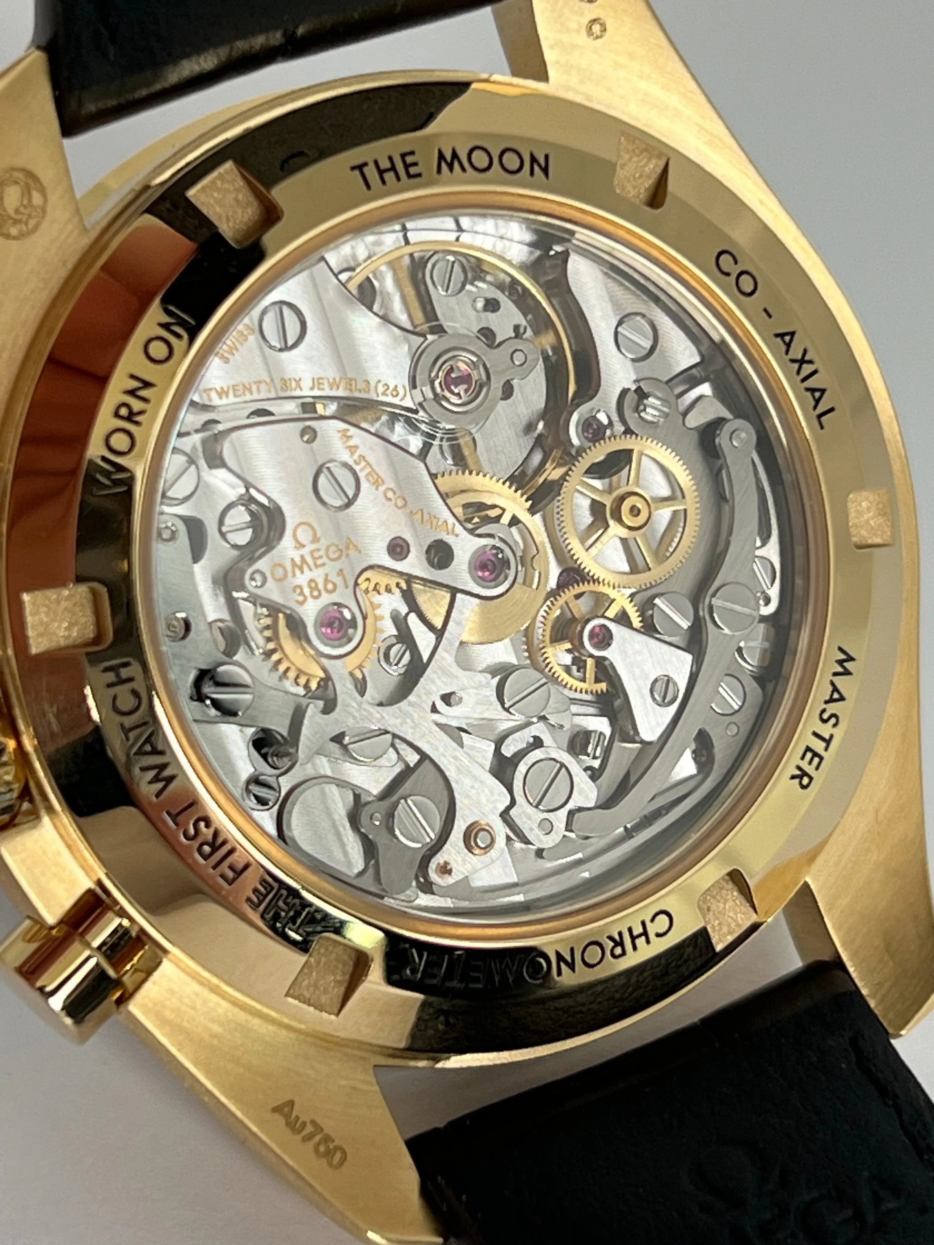 OMEGA SPEEDMASTER MOONWATCH PROFESSIONAL GREEN 42MM 310.63.42.50.10.001