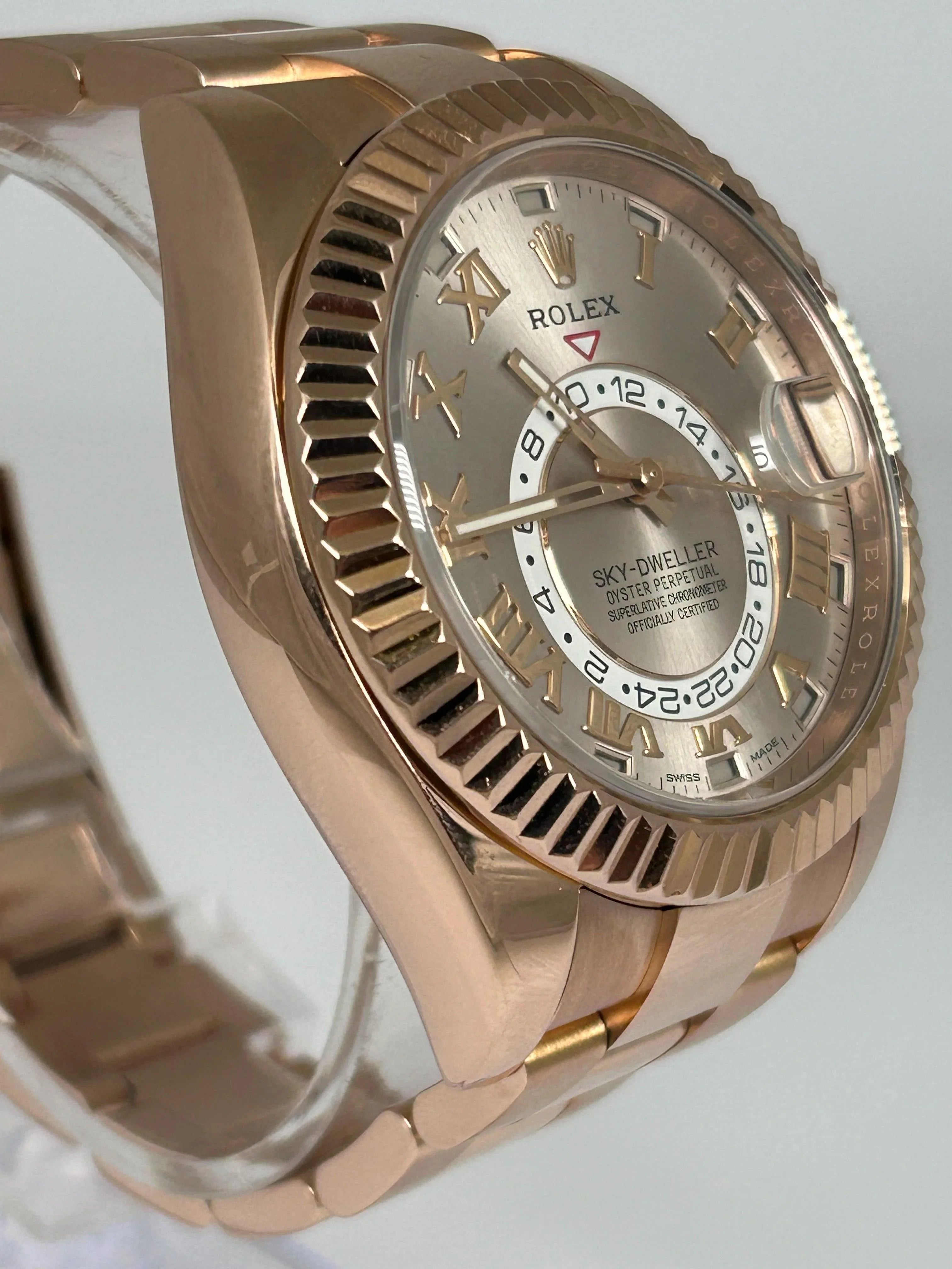 ROLEX SKY-DWELLER SUNDUST ROSE GOLD 326935