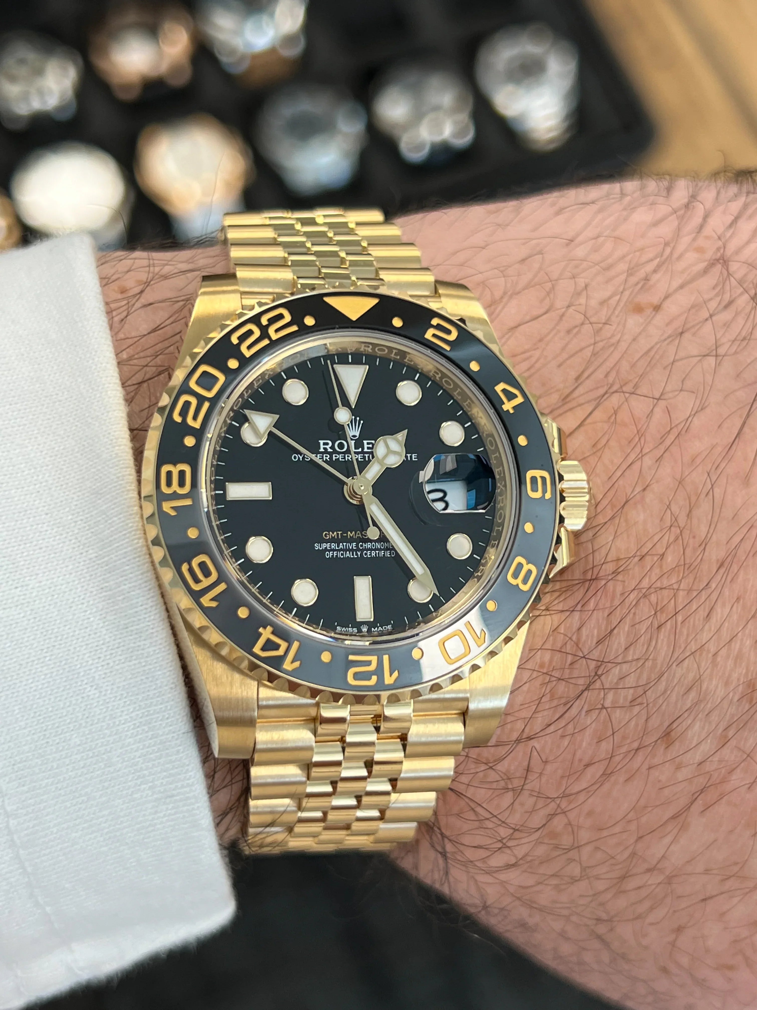 ROLEX GMT MASTER 2 YELLOW GOLD JUBILEE 126718GRNR