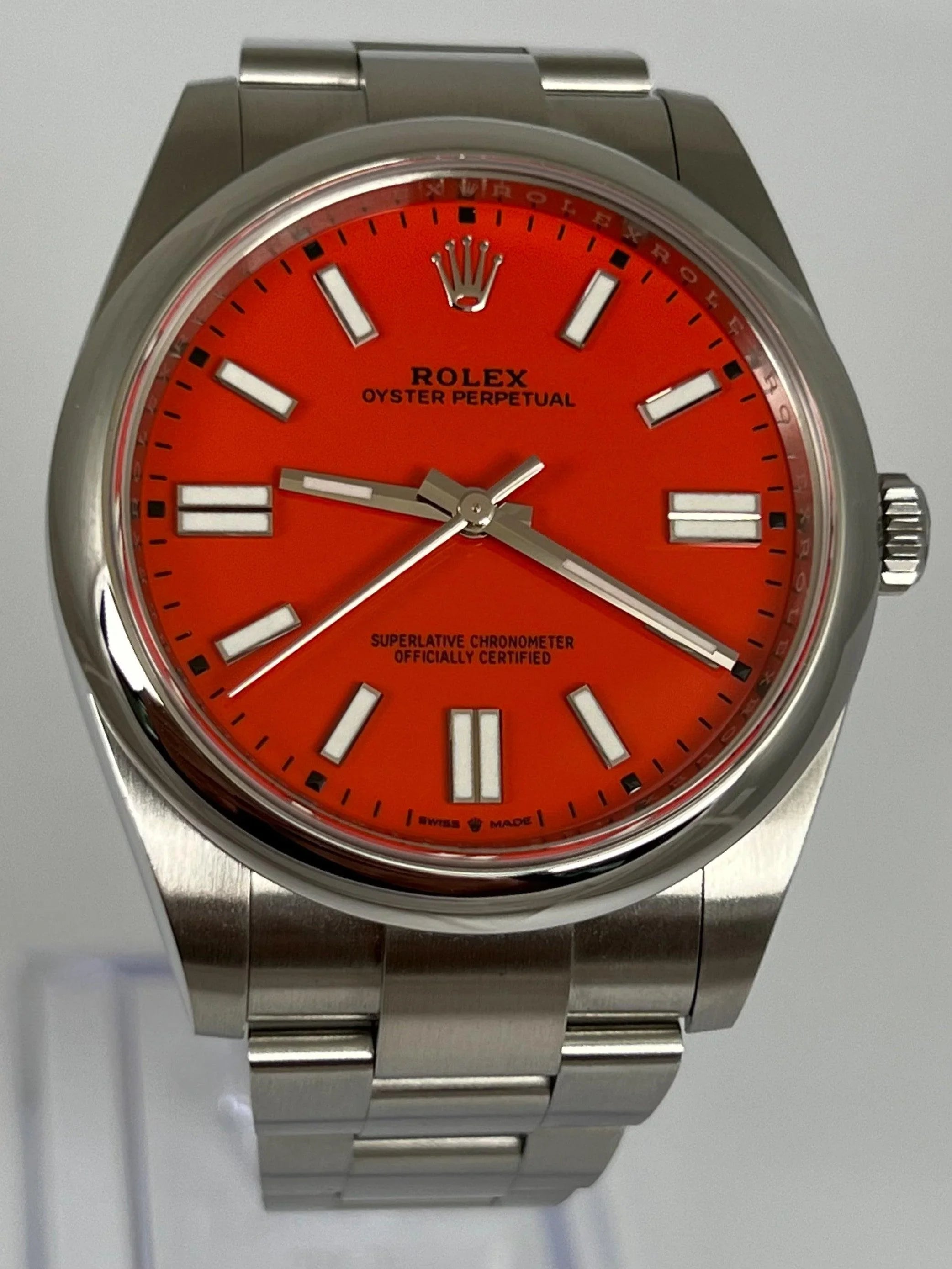 ROLEX OYSTER PERPETUAL 41MM CORAL RED 124300