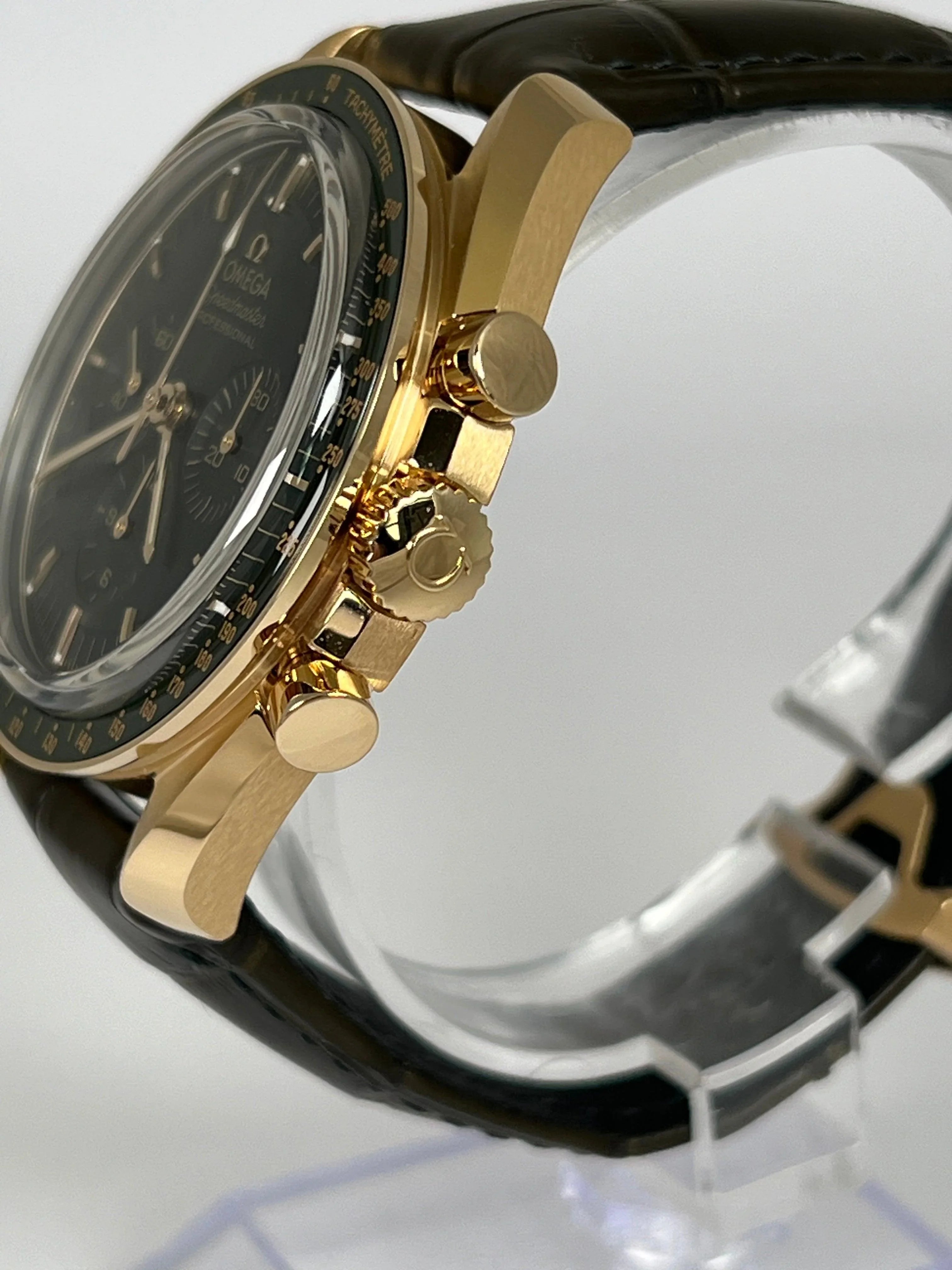 OMEGA SPEEDMASTER MOONWATCH PROFESSIONAL GREEN 42MM 310.63.42.50.10.001