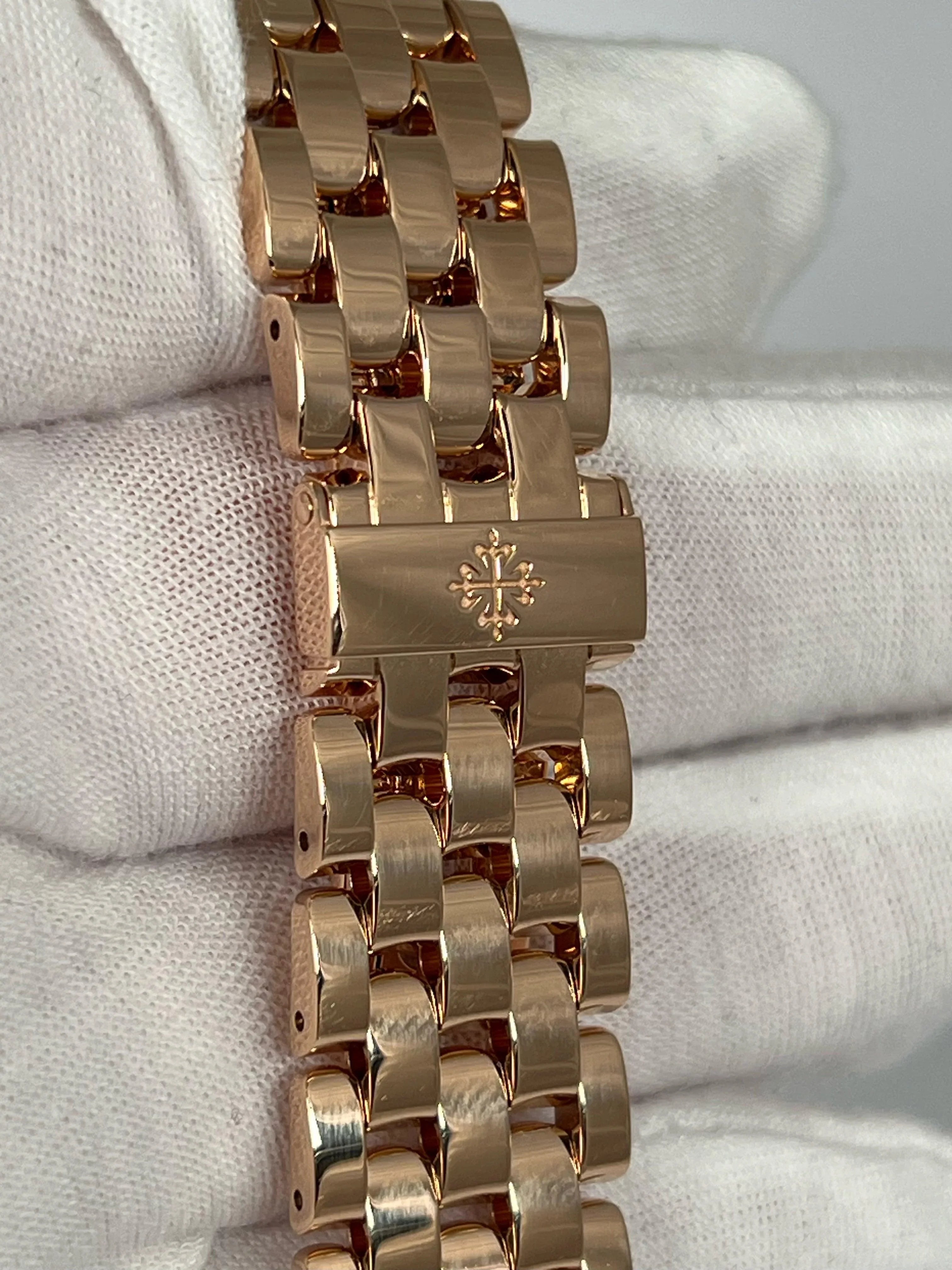 PATEK PHILIPPE GRAND COMPLICATIONS SPLIT-SECONDS CHRONOGRAPH PERPETUAL CALENDAR 5204/1R-001