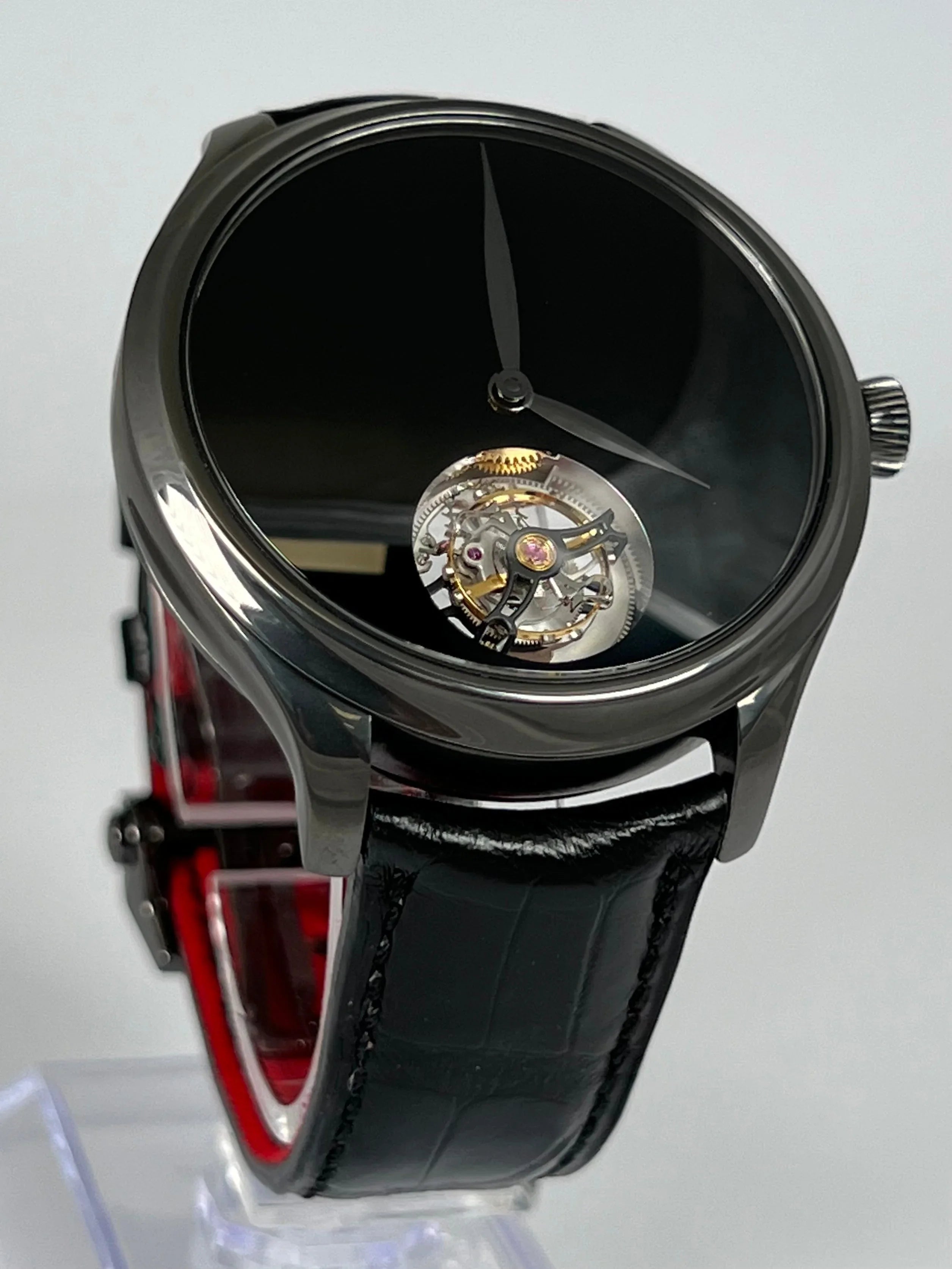 H. Moser & Cie. Endeavour Tourbillon Vantablack 1804-1206