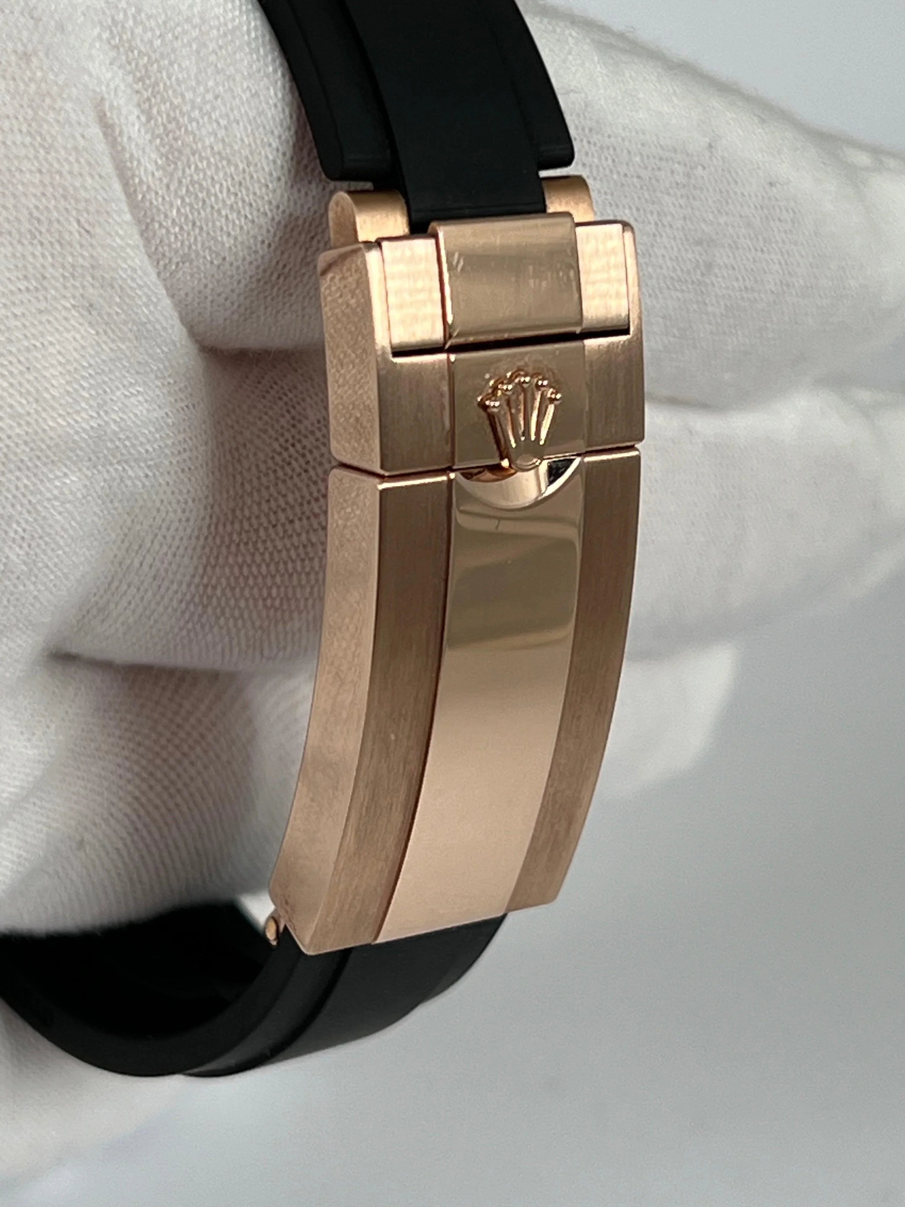 ROLEX YACHT MASTER PAVE DIAMOND 40MM ROSE GOLD OYSTER FLEX 126655