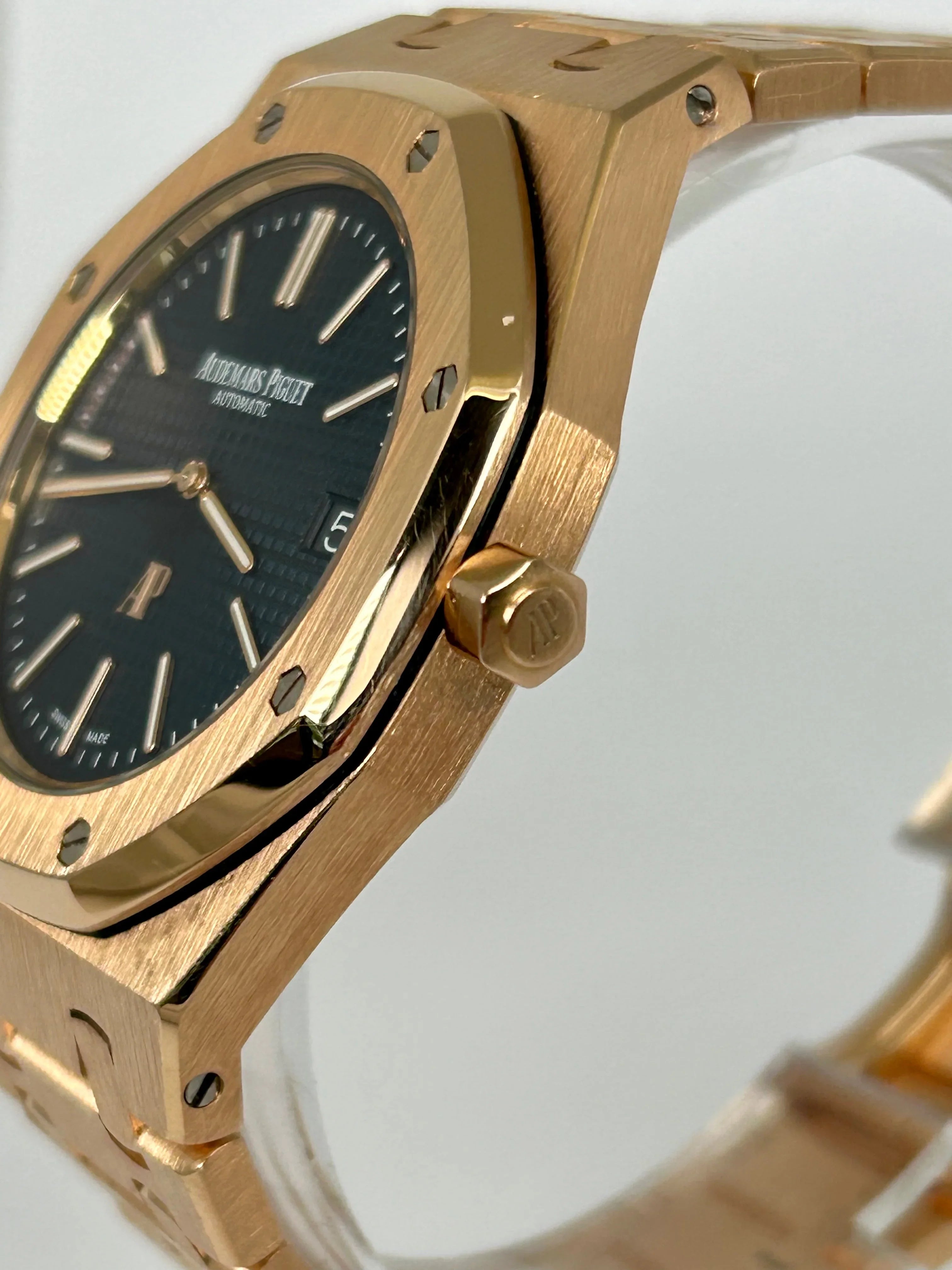 AUDEMARS PIGUET ROYAL OAK BLUE DIAL ROSE GOLD 15202OR