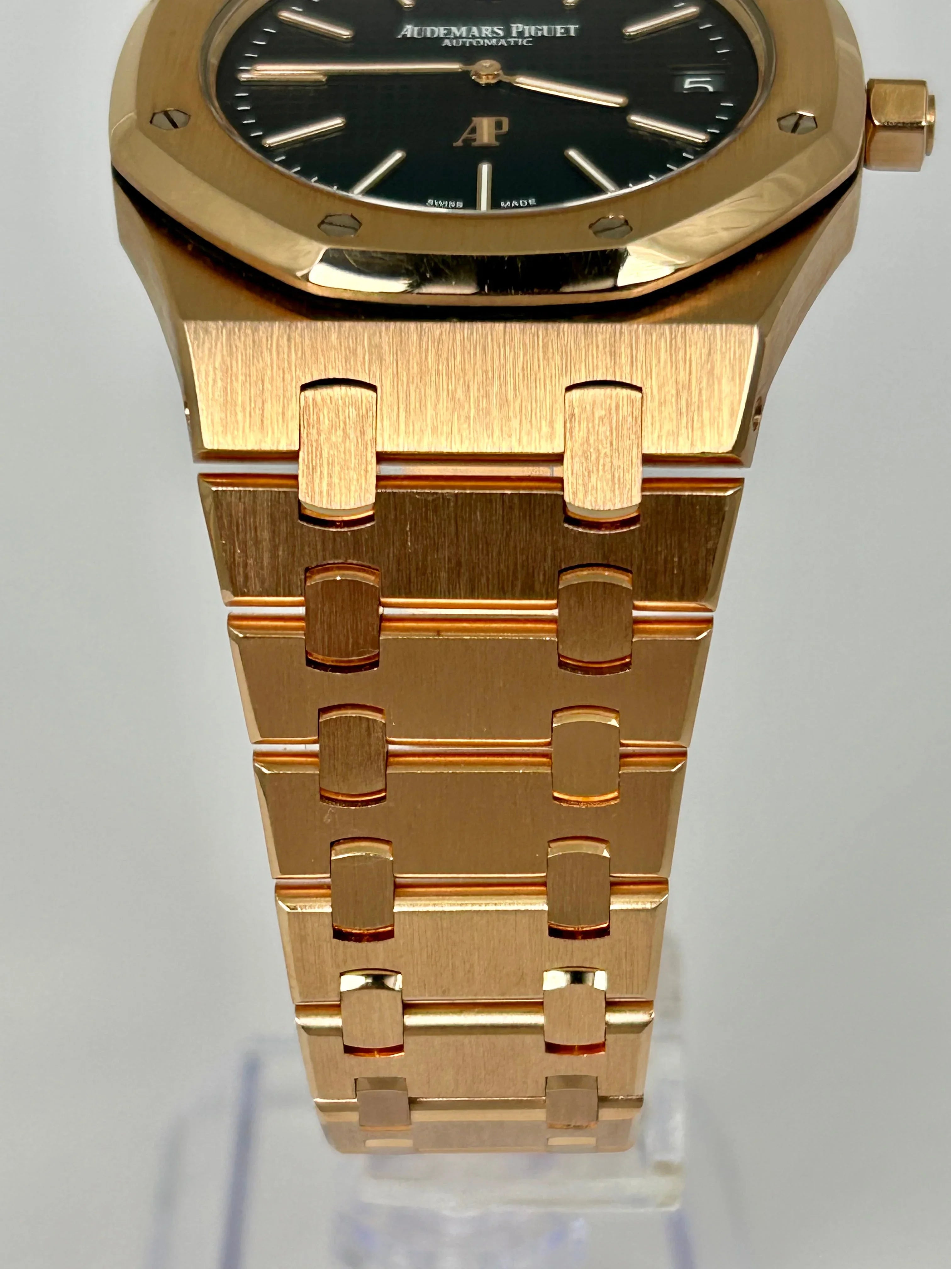 AUDEMARS PIGUET ROYAL OAK BLUE DIAL ROSE GOLD 15202OR