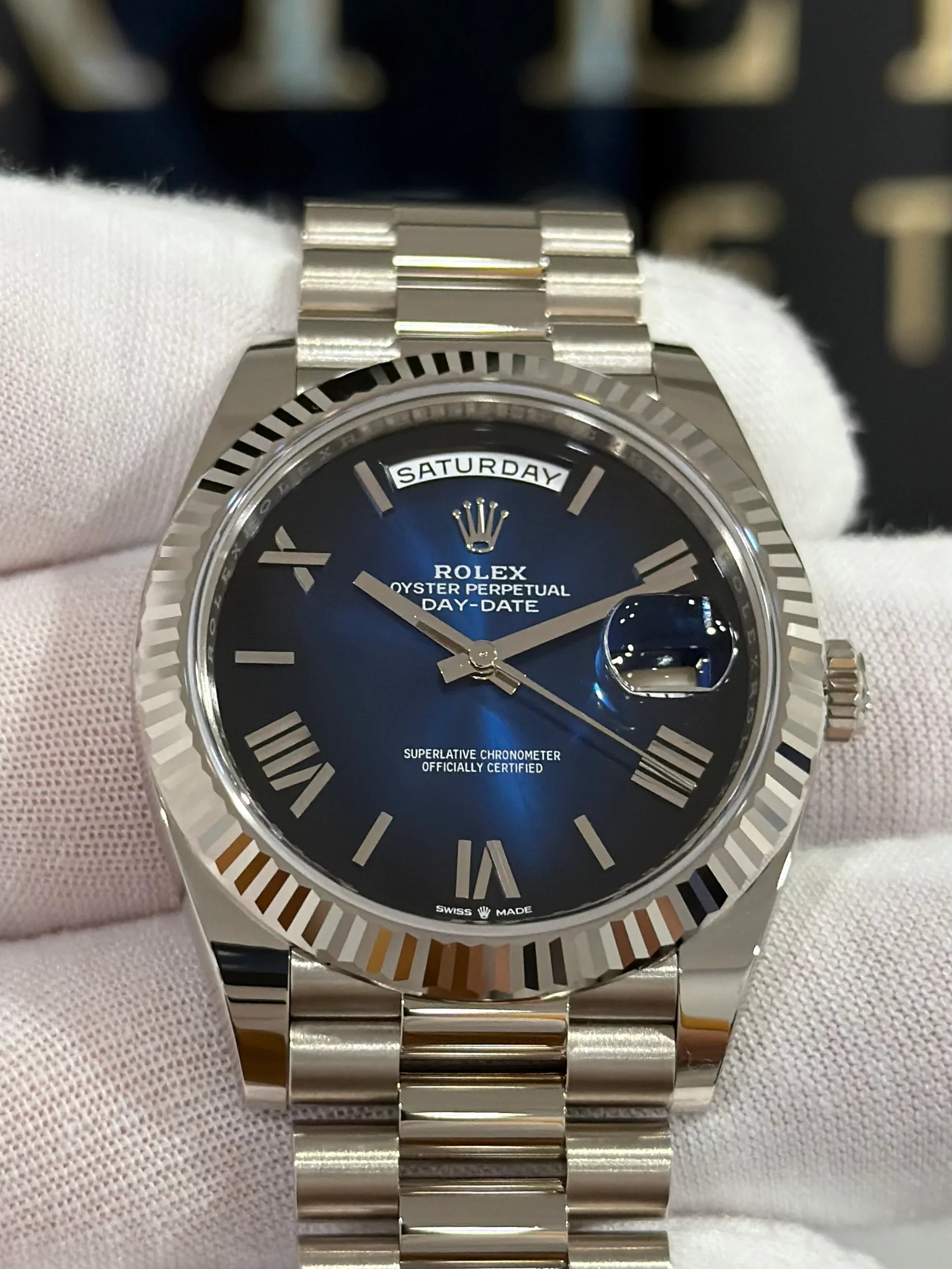 ROLEX DAY-DATE 40 BLUE OMBRE 228239