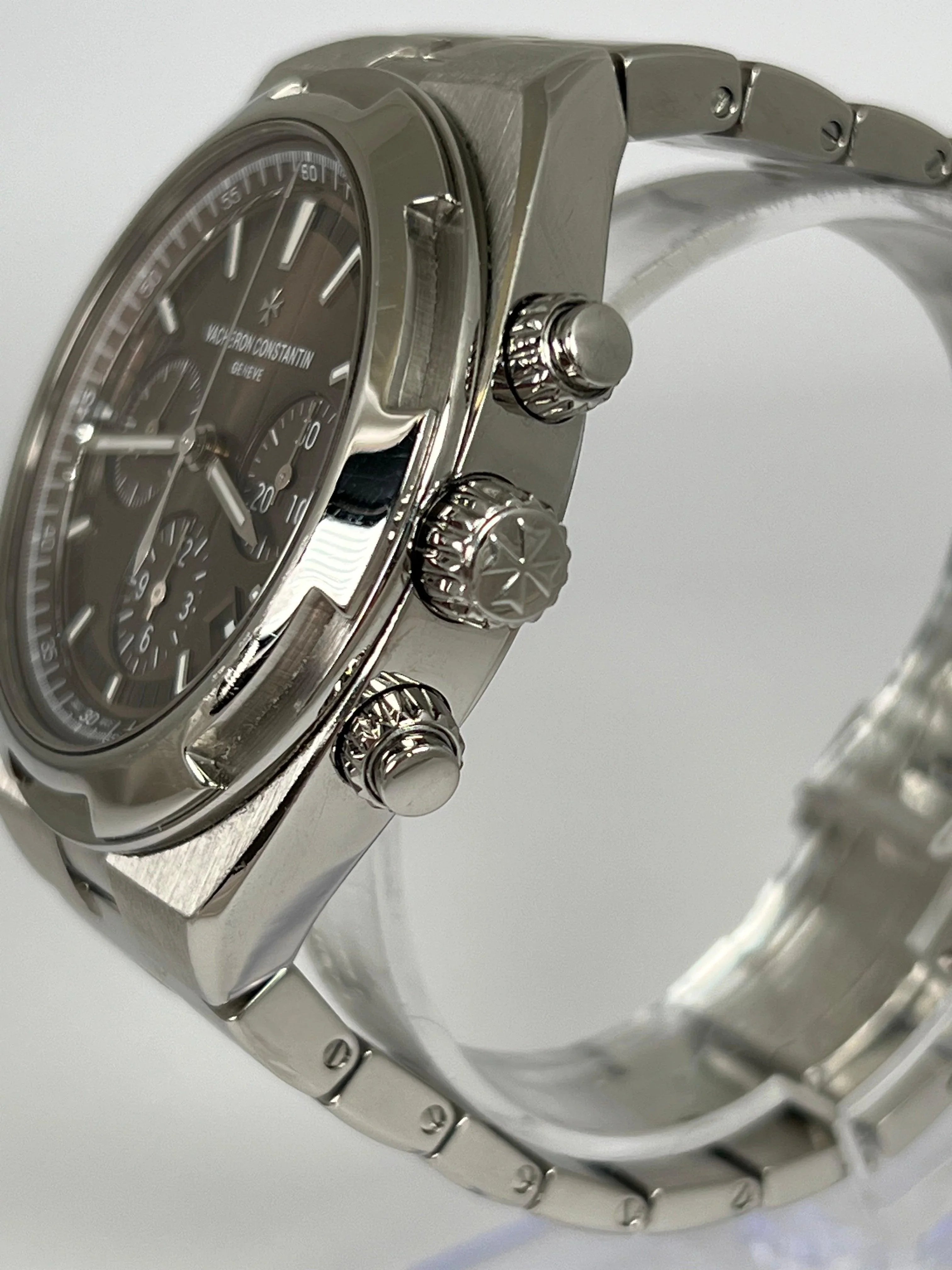 VACHERON CONSTANTIN OVERSEAS CHESTNUT CHRONOGRAPH 5500V/110A-B147
