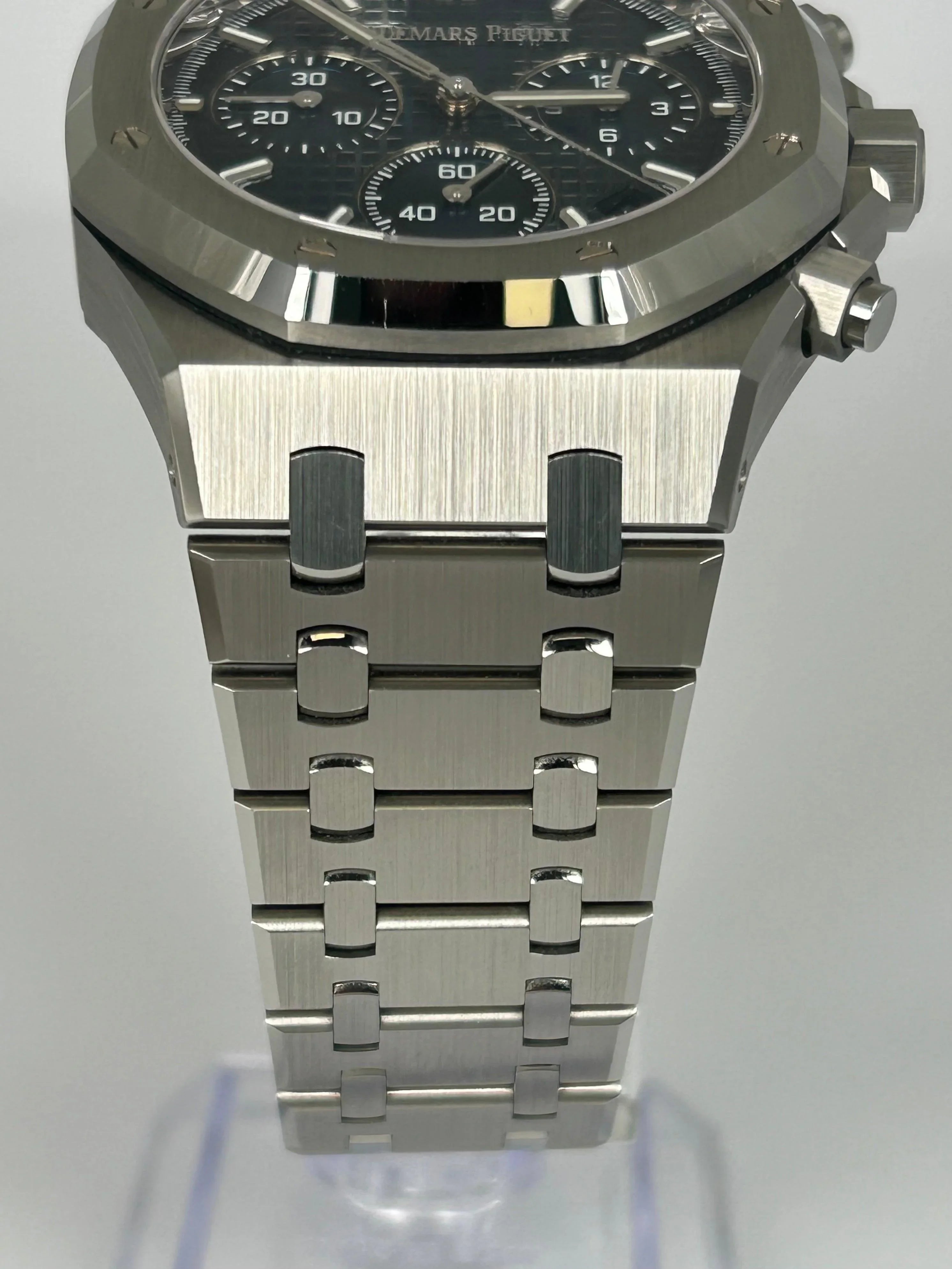 AUDEMARS PIGUET 50TH ANNIVERSARY ROYAL OAK CHRONO BLUE 26240ST