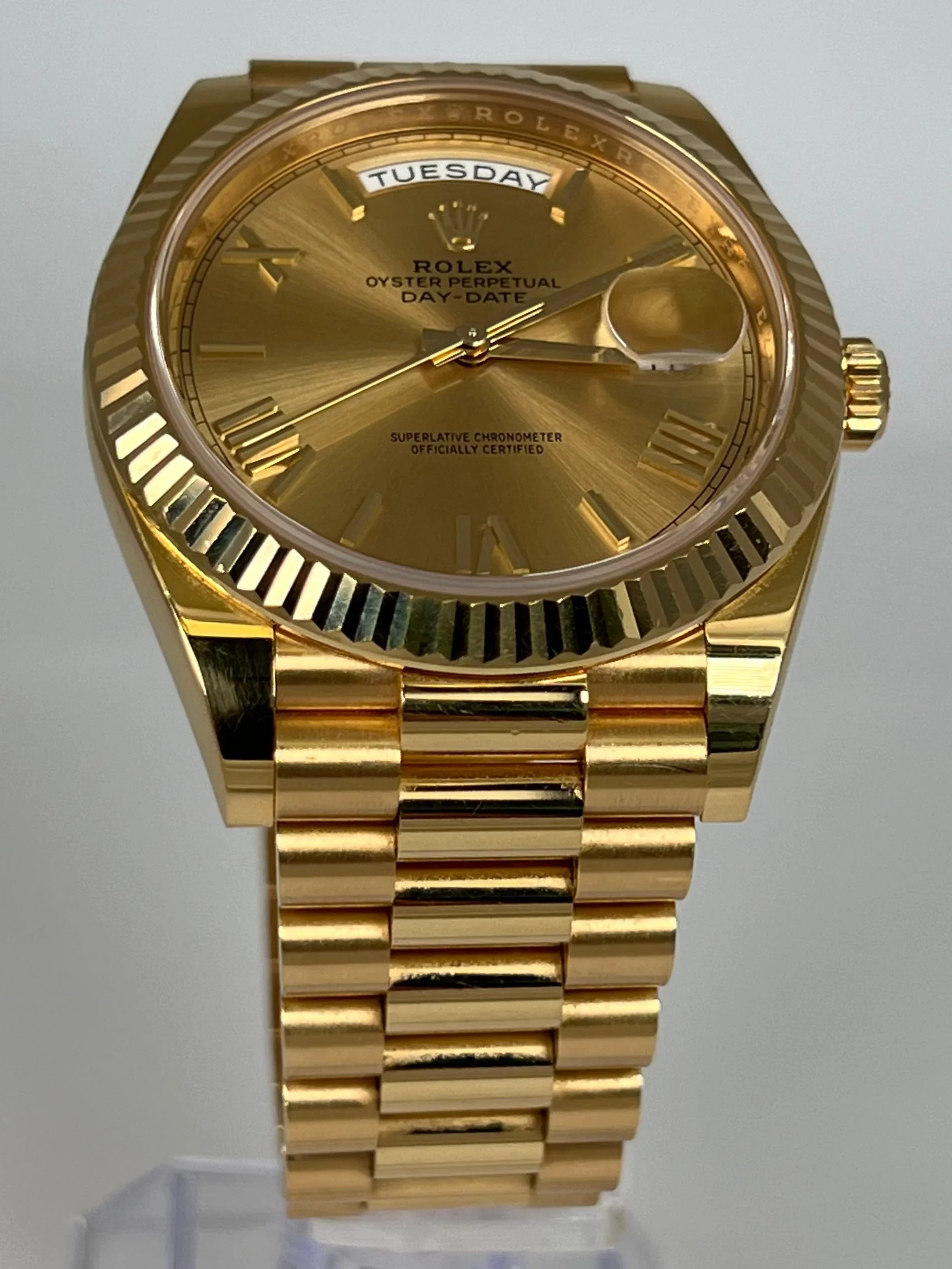 Rolex Day-Date 40 Champagne Roman Yellow Gold 228238