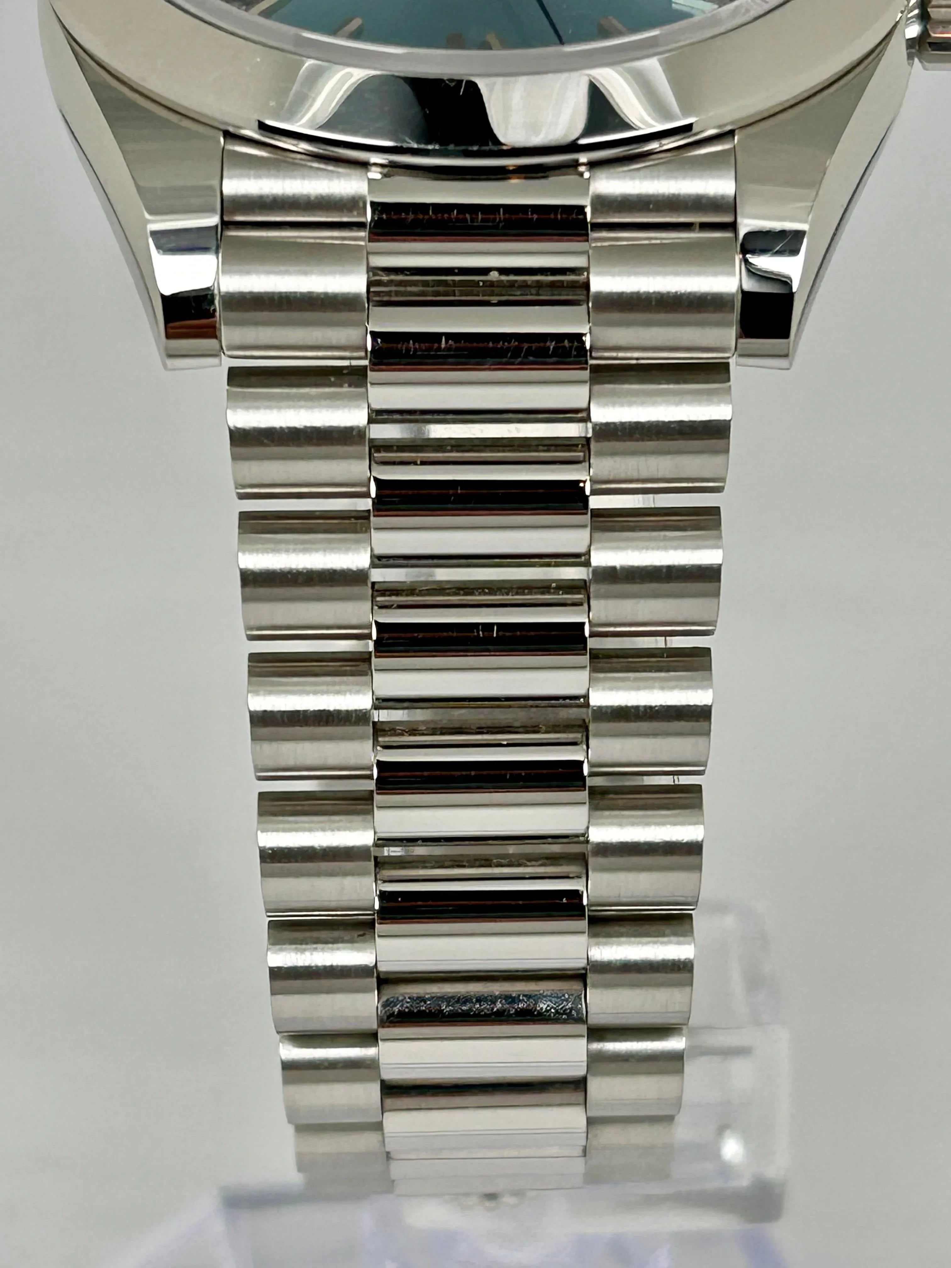 ROLEX DAY-DATE 40 ICE BLUE ROMAN DIAL PLATINUM DISCONTINUED 228206