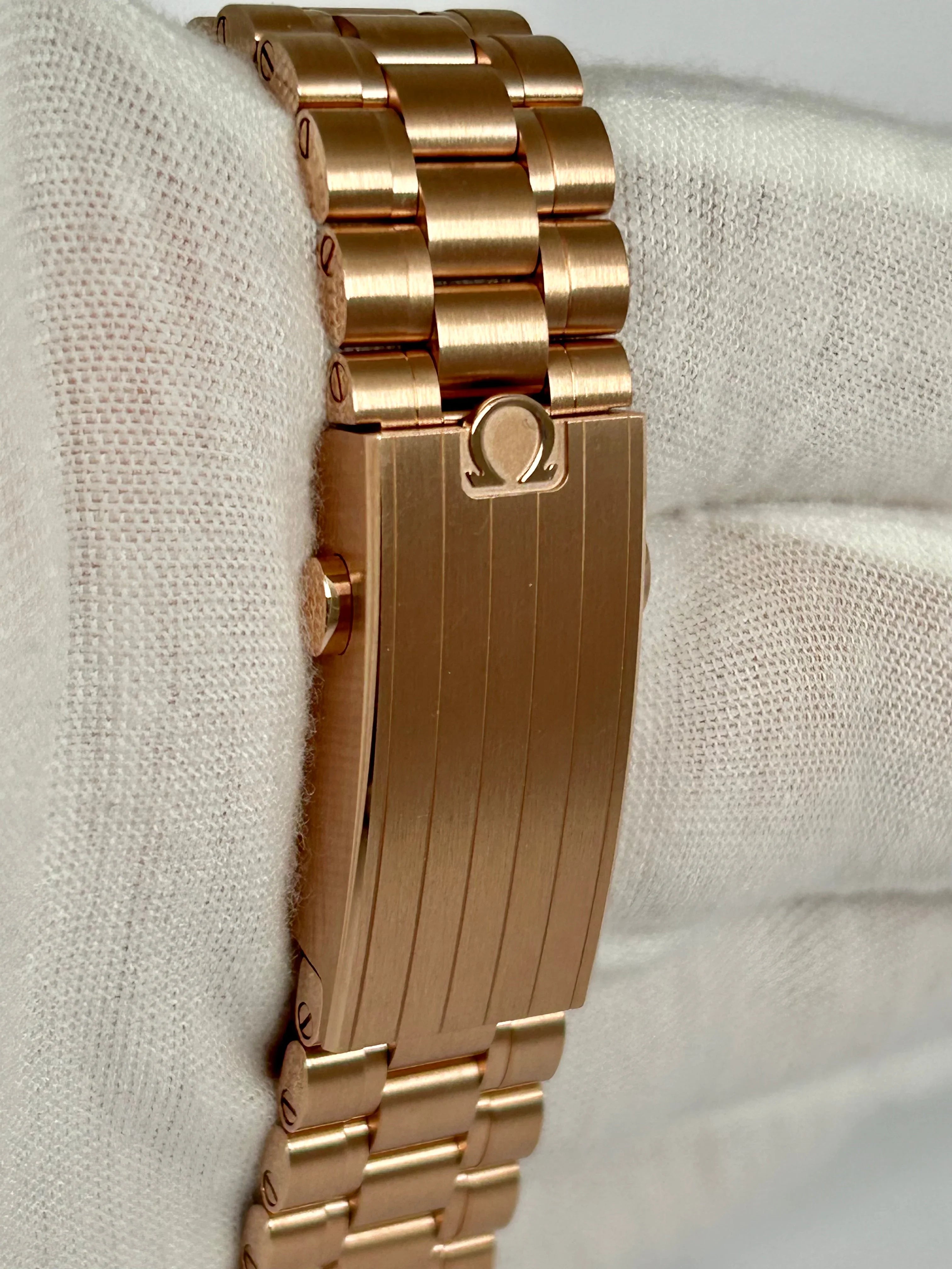 OMEGA MOONWATCH PROFESSIONAL 310.60.42.50.01.001