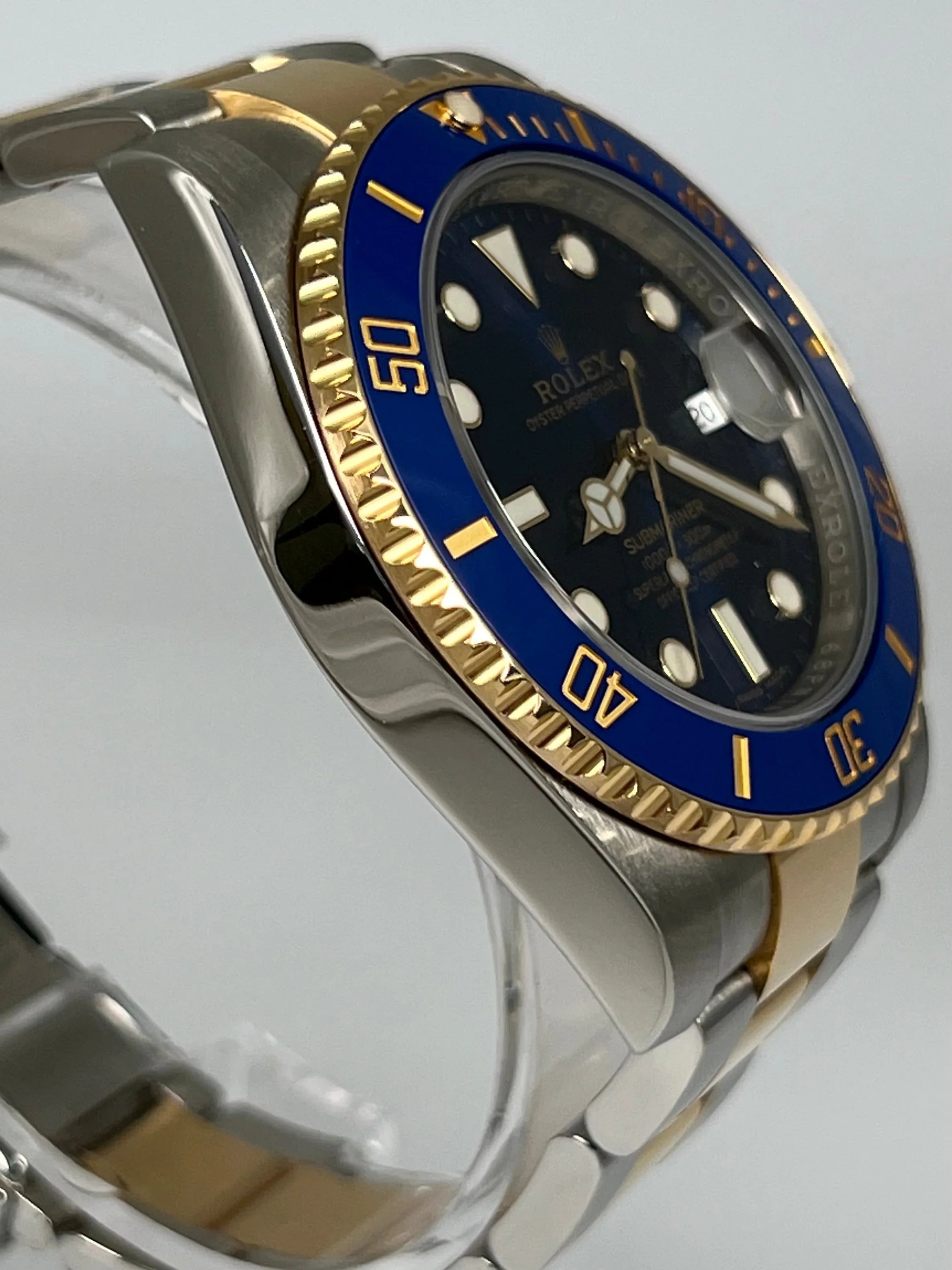 ROLEX SUBMARINER TWO TONE BLUE 40MM 116613LB