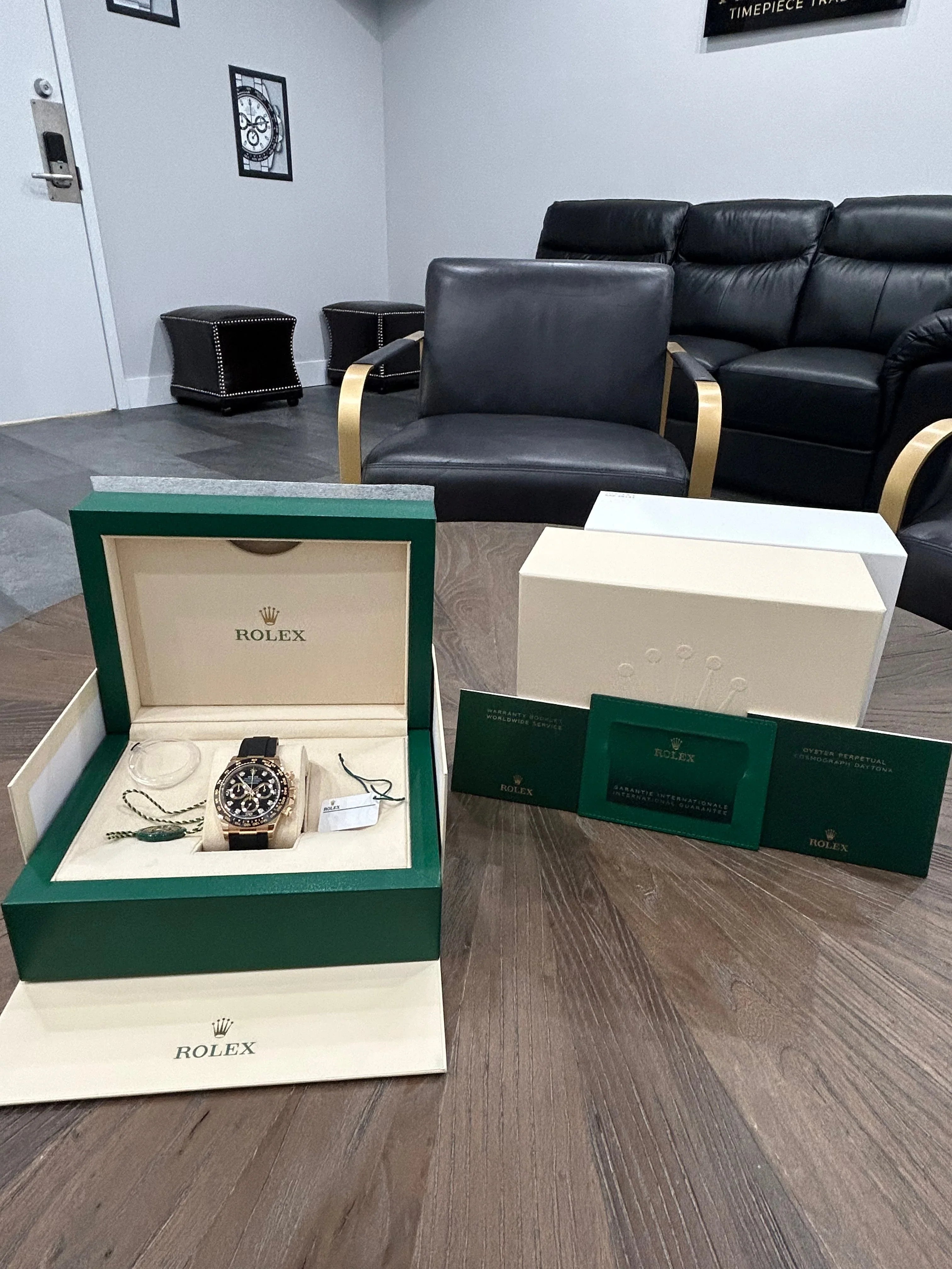 ROLEX DAYTONA BLACK DIAMOND SET DIAL 116518LN