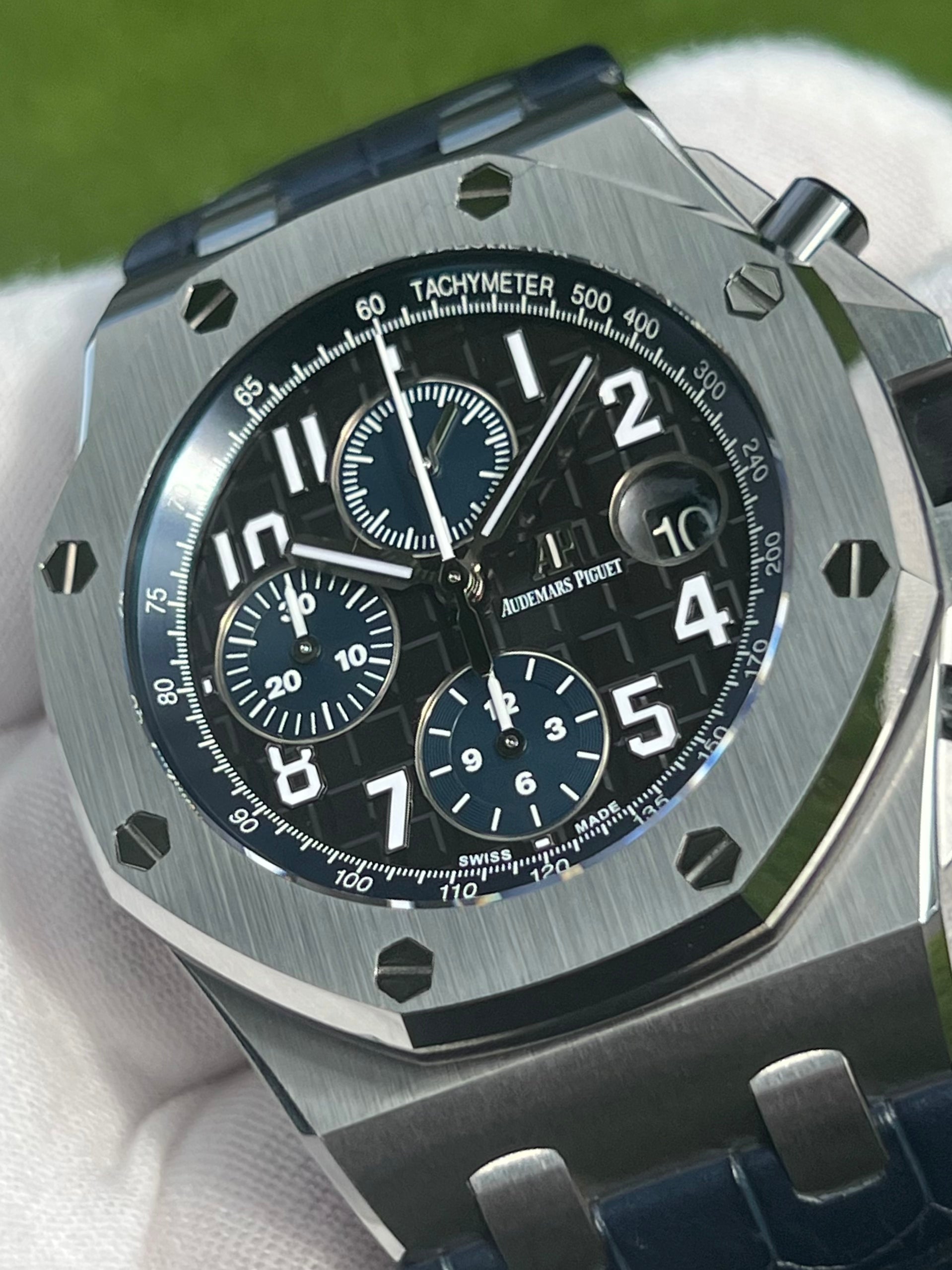 AUDEMARS PIGUET ROYAL OAK OFFSHORE BATMAN 42MM 26470ST