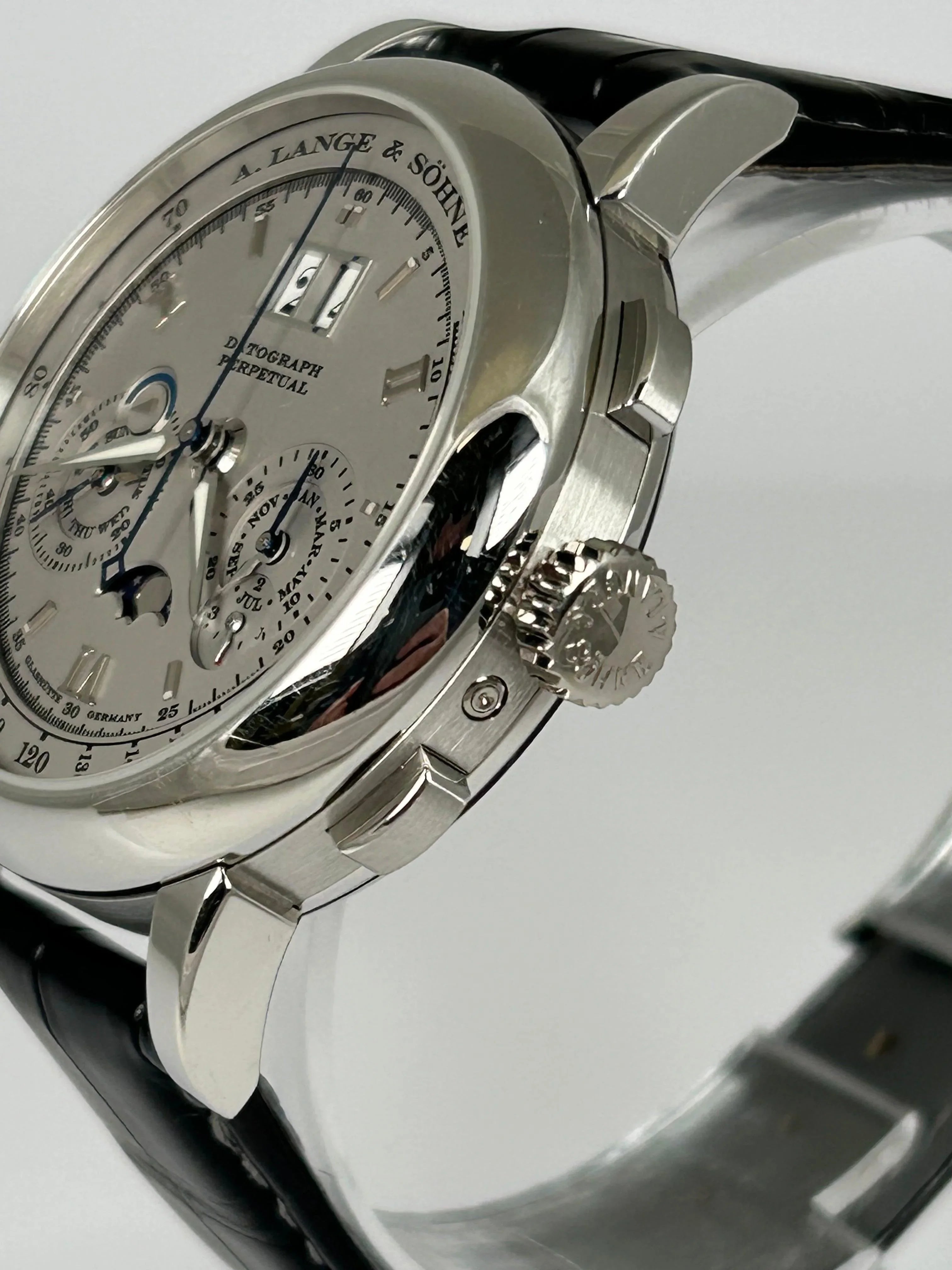 A. Lange & Söhne Datograph Perpetual Platinum 410.025