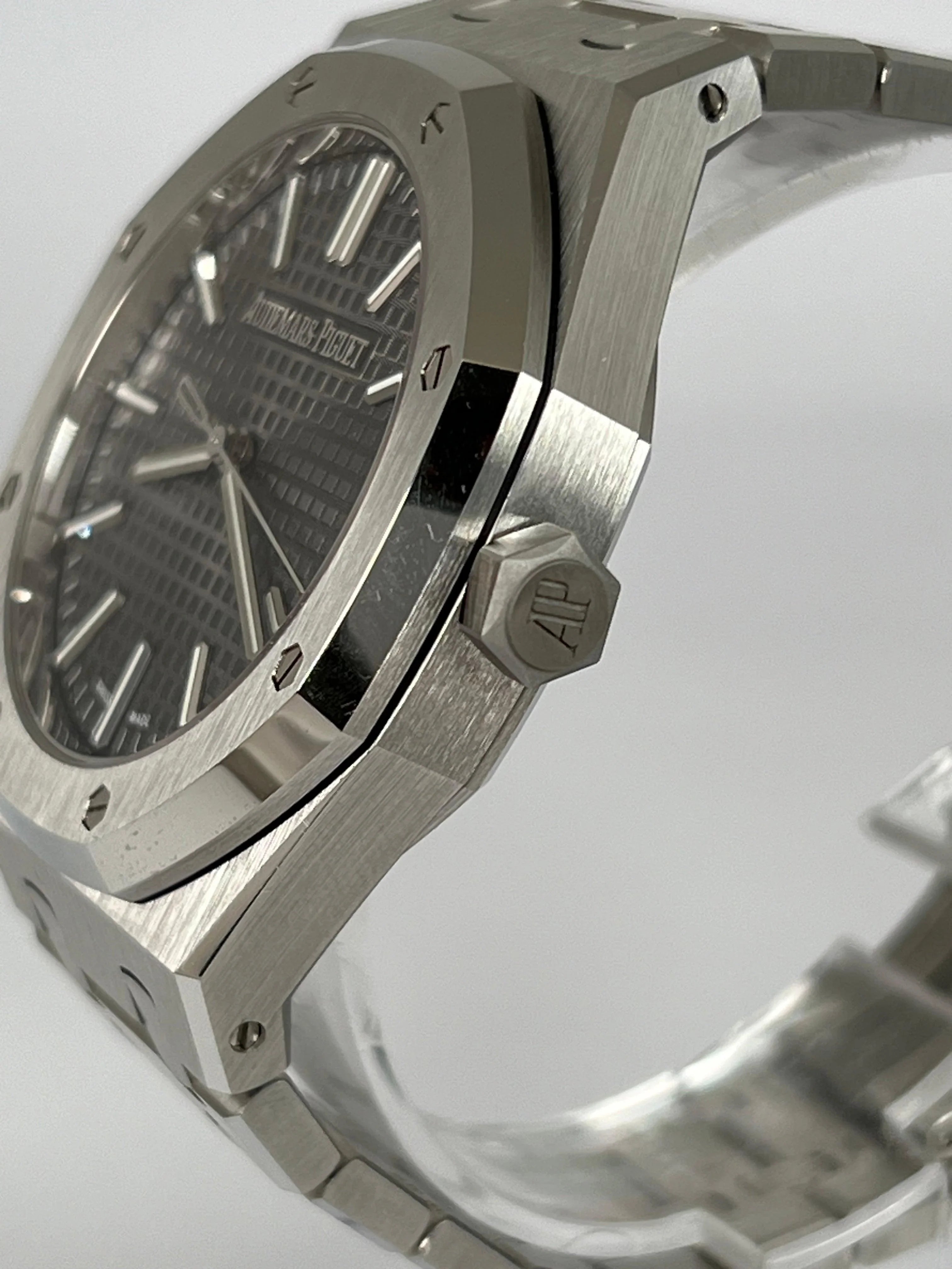 AUDEMARS PIGUET ROYAL OAK SLATE GREY 41MM 15510ST