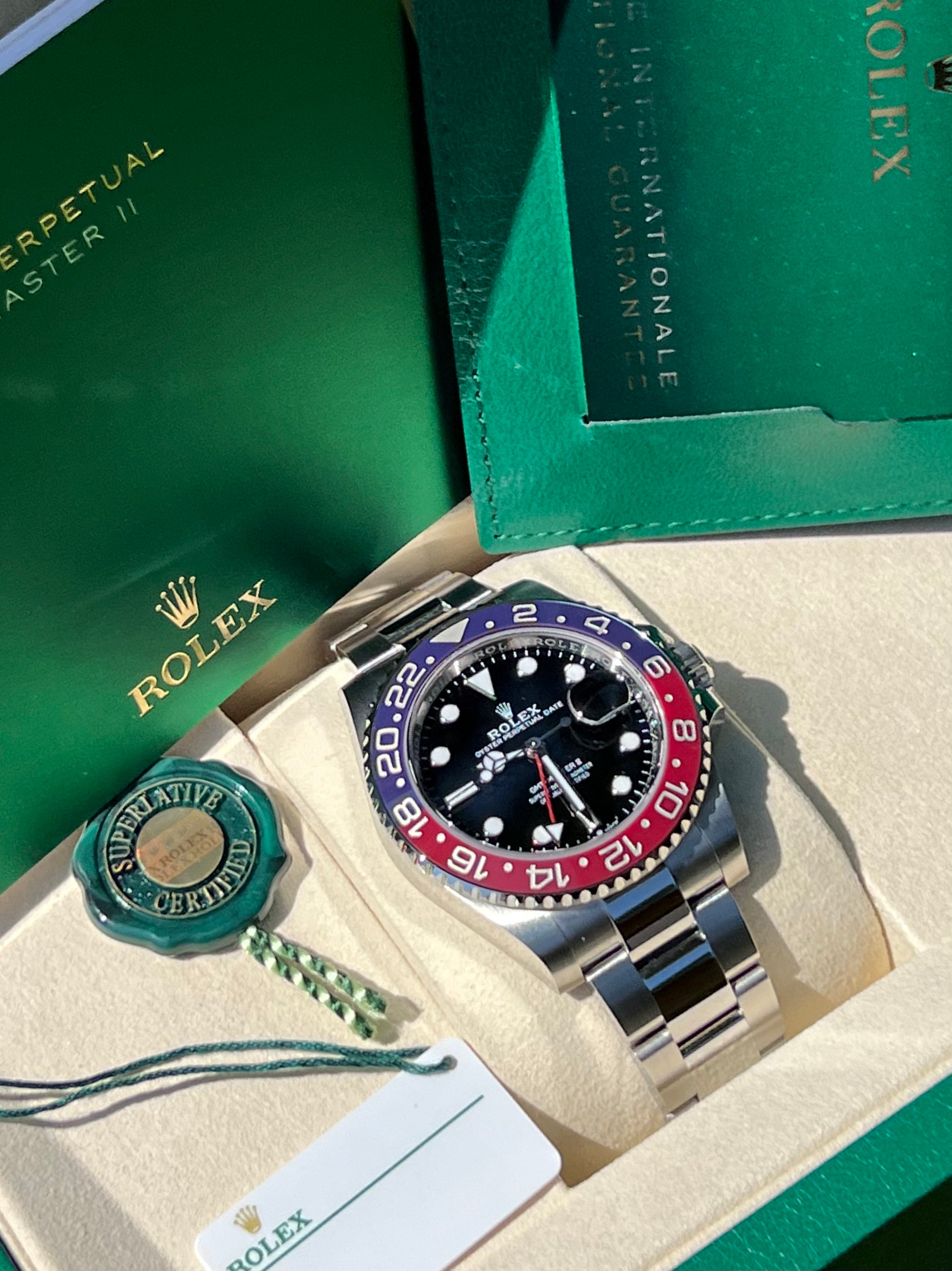 ROLEX GMT MASTER 2 PEPSI OYSTER 126710BLRO