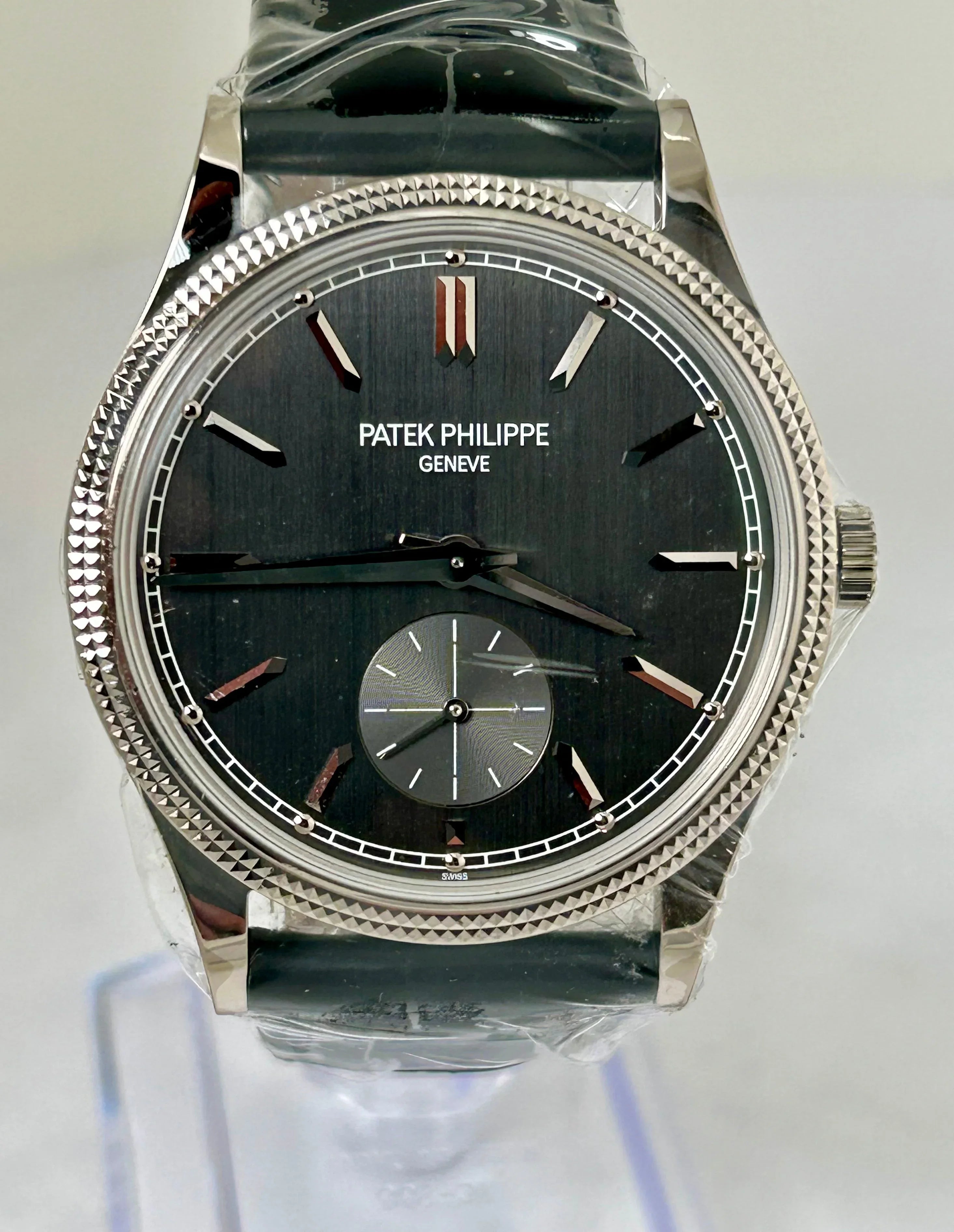 NEW 2022 Patek Philippe Calatrava Clous De Paris 6119g