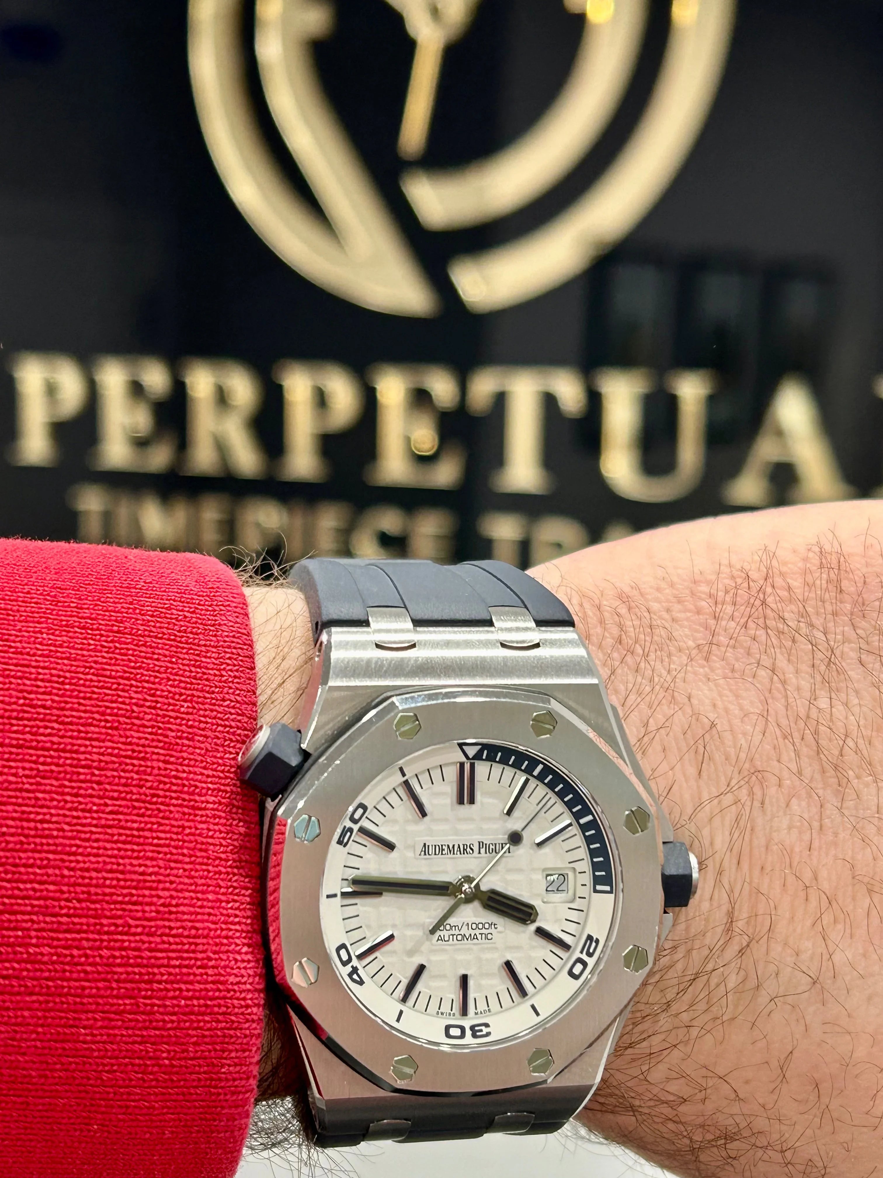 Audemars Piguet AP Royal Oak Offshore Diver 15710ST