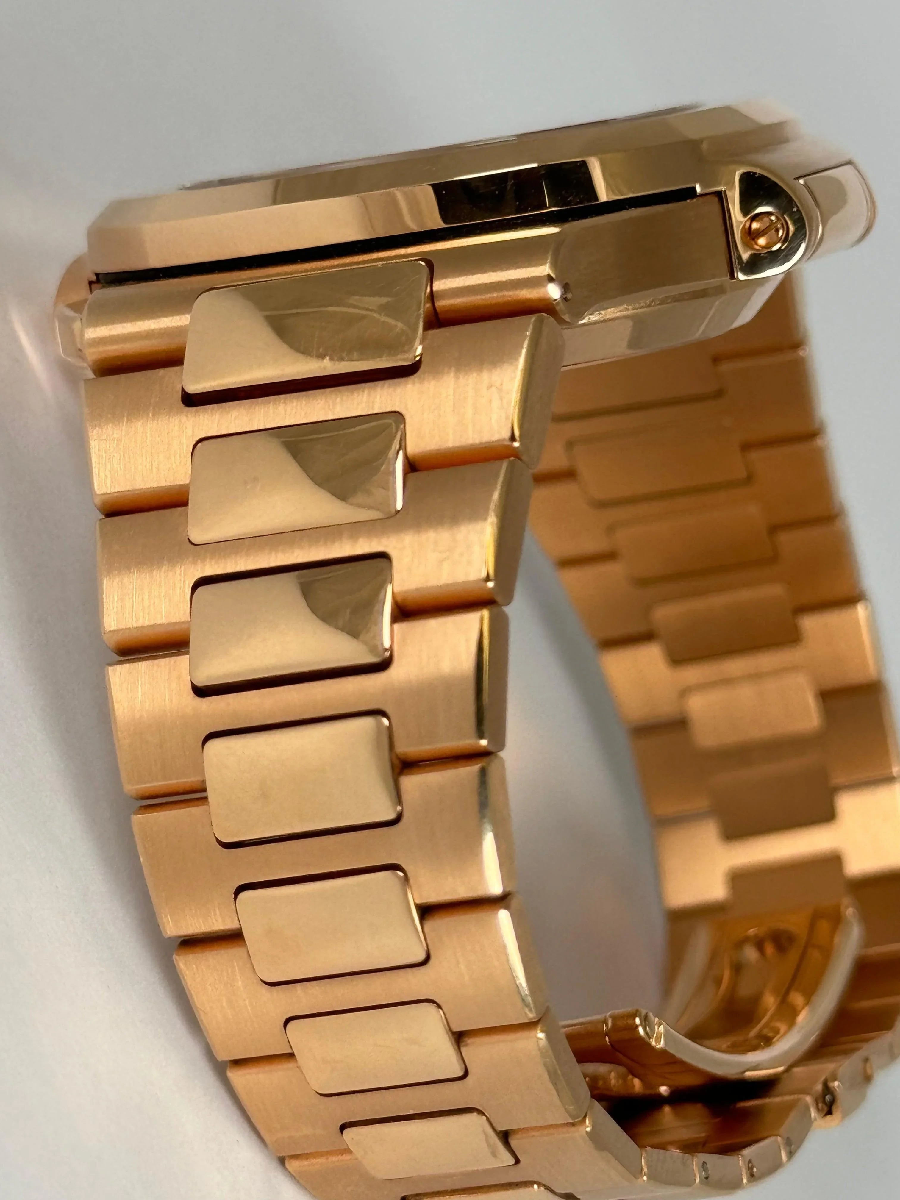 PATEK PHILIPPE NAUTILUS FLYBACK CHRONOGRAPH 5980/1R