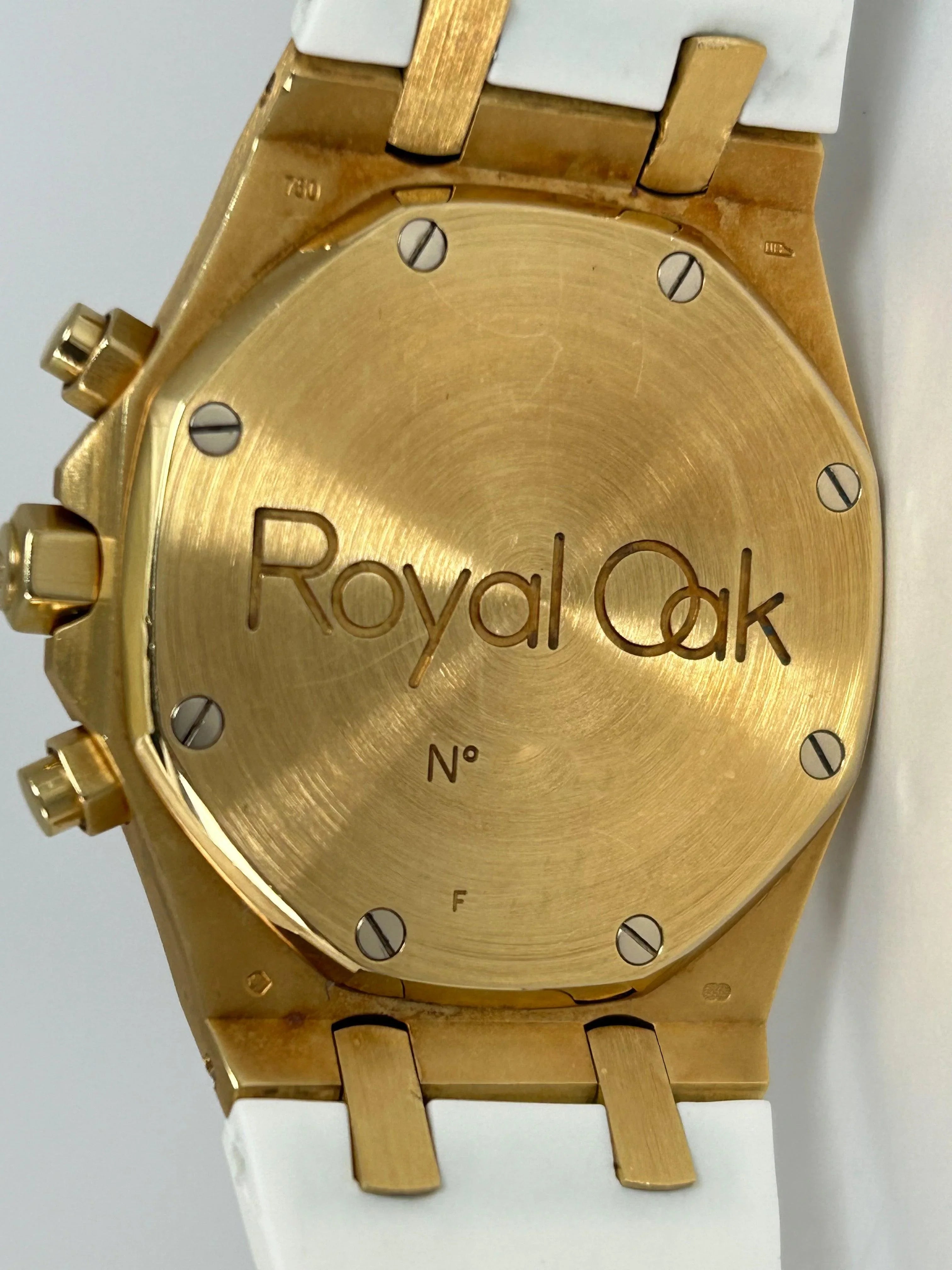 AUDEMARS PIGUET ROYAL OAK CHRONOGRAPH WHITE DIAL YELLOW GOLD 26022BA