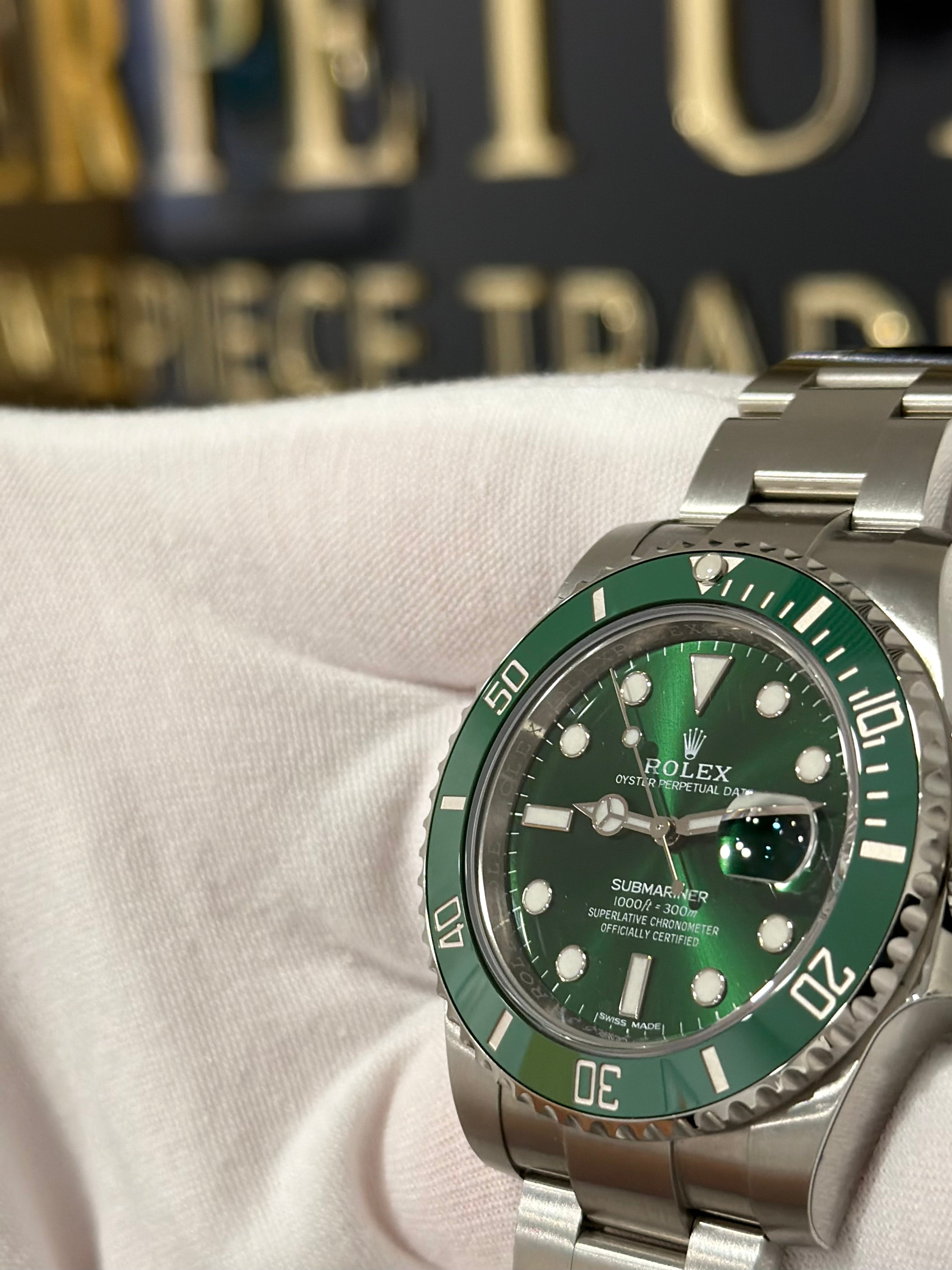 ROLEX SUBMARINER HULK 116610LV