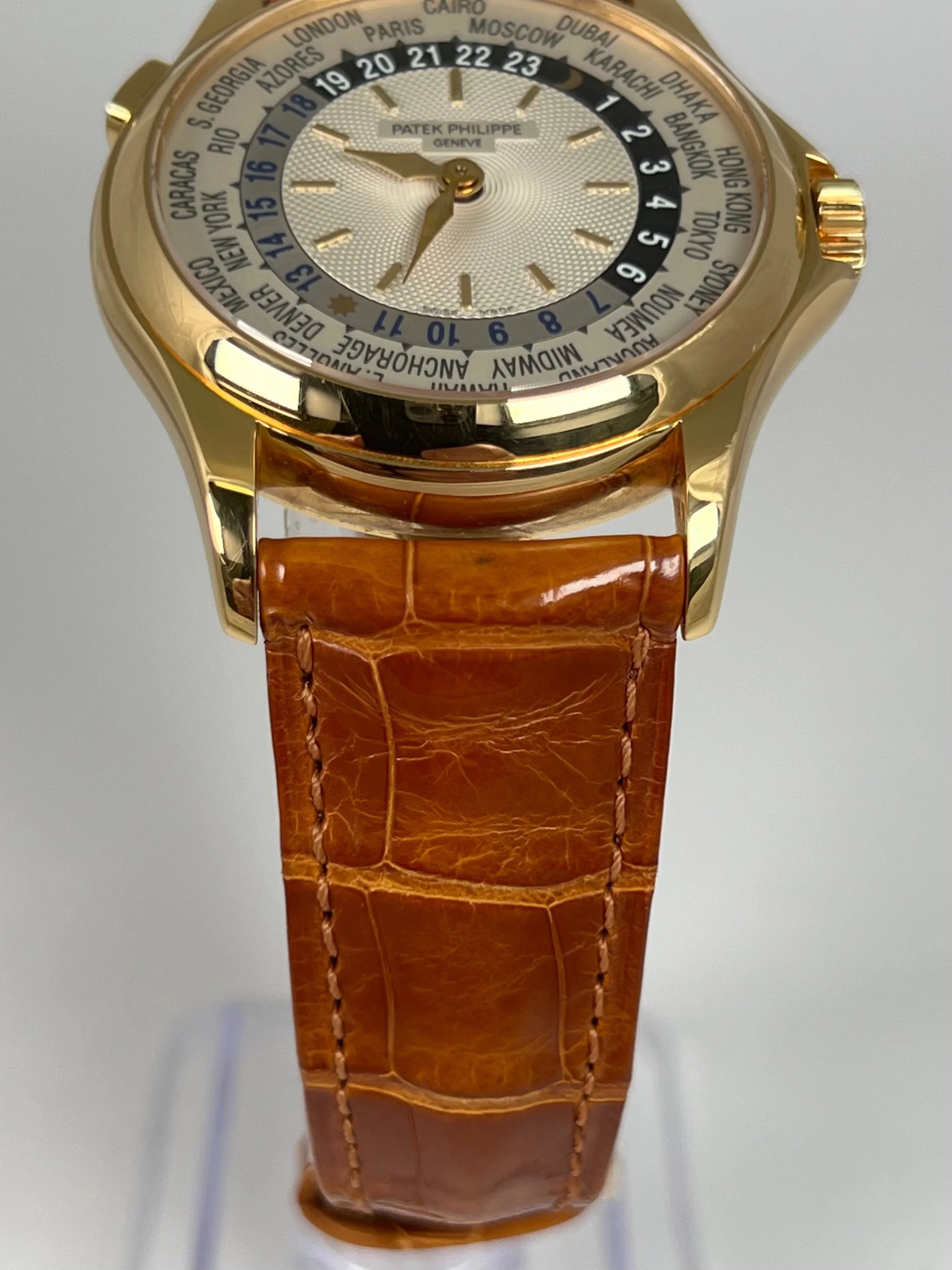 PATEK PHILIPPE WORLD TIME YELLOW GOLD 5110J