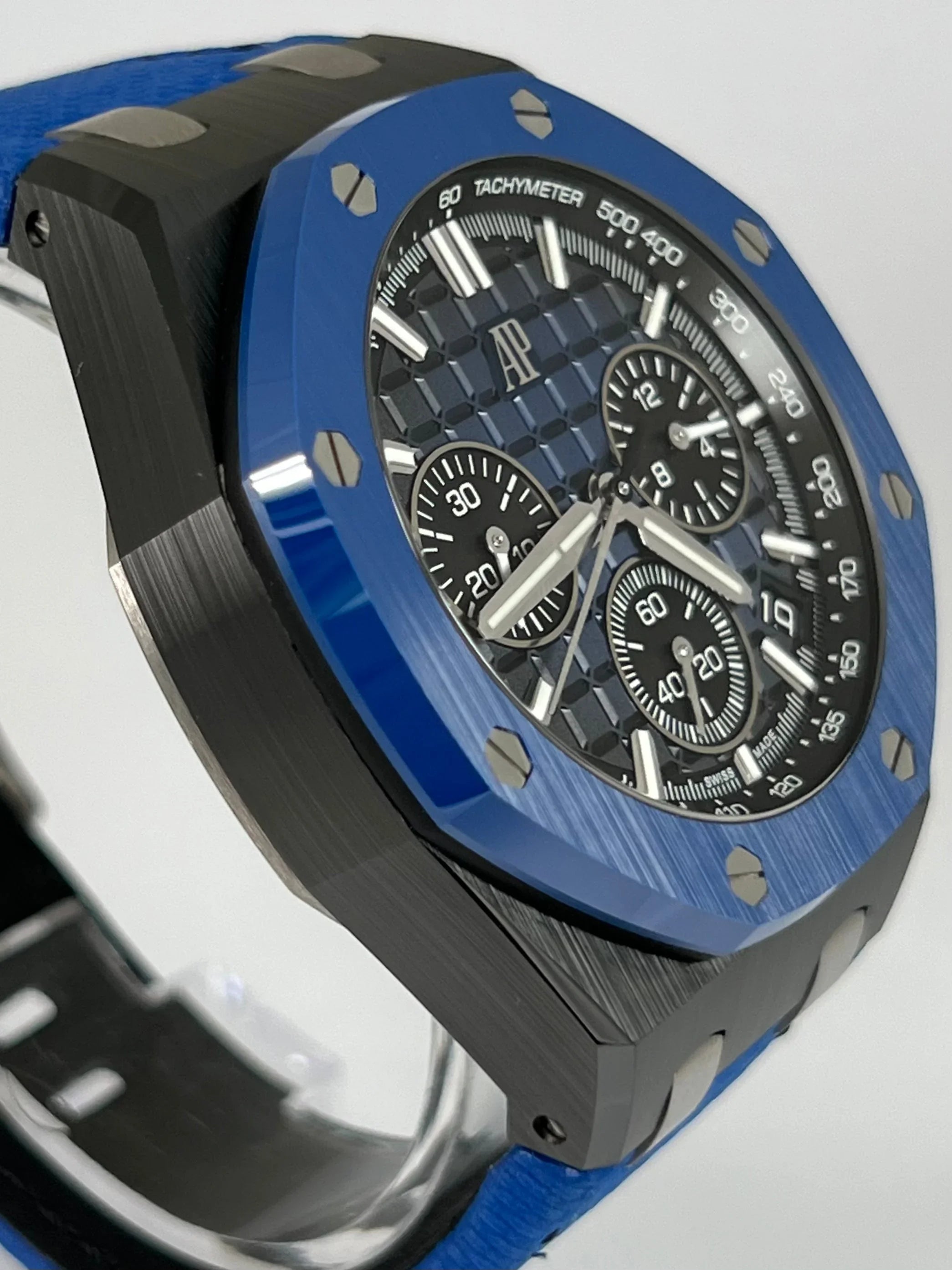 AUDEMARS PIGUET ROYAL OAK OFFSHORE BLUE CERAMIC 26420CE