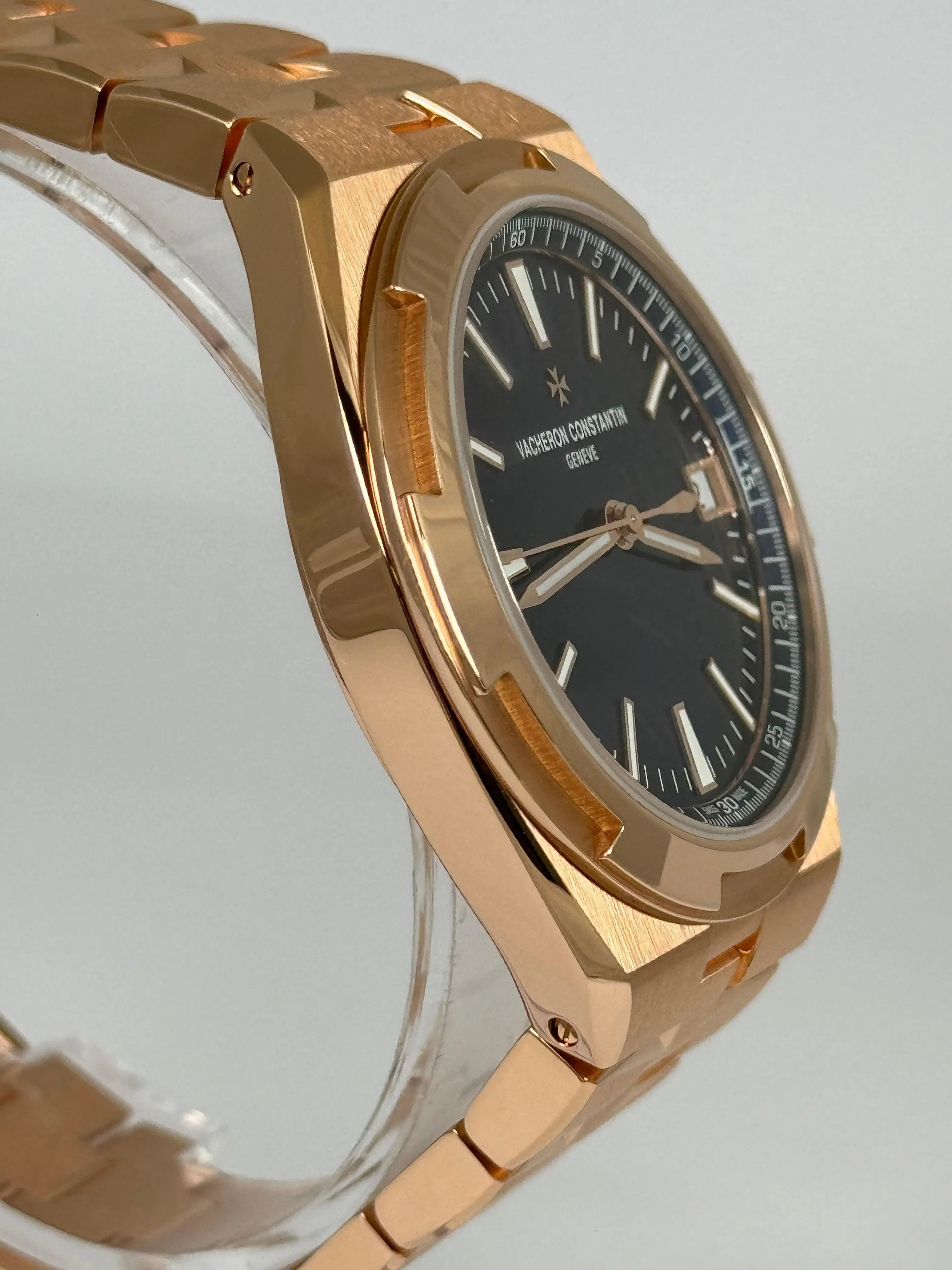 VACHERON CONSTANTIN OVERSEAS ROSE GOLD NEW RELEASE 2023 4520V/210R-B705