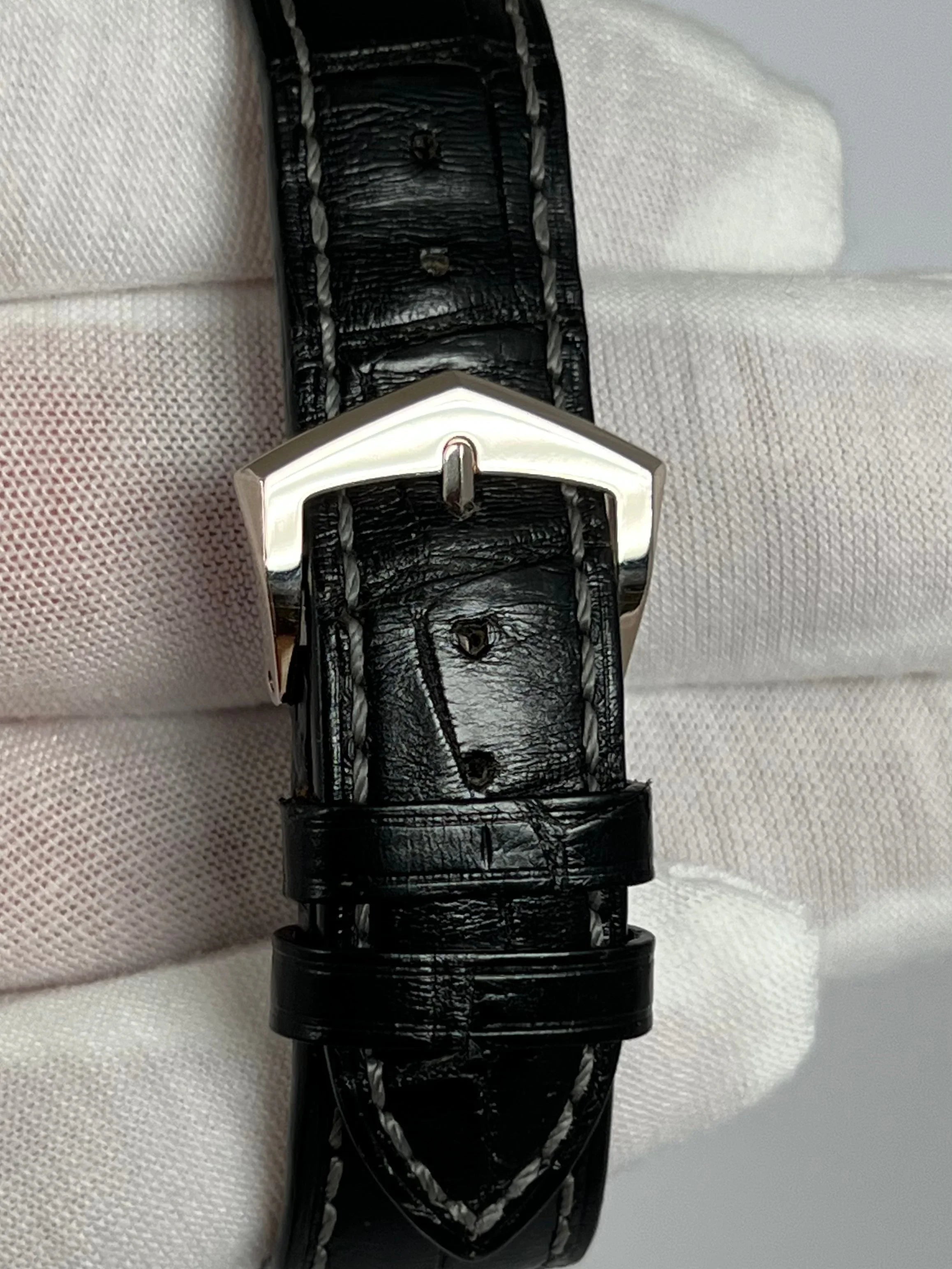 PATEK PHILIPPE ANNUAL CALENDAR BLACK DIAL 5205G