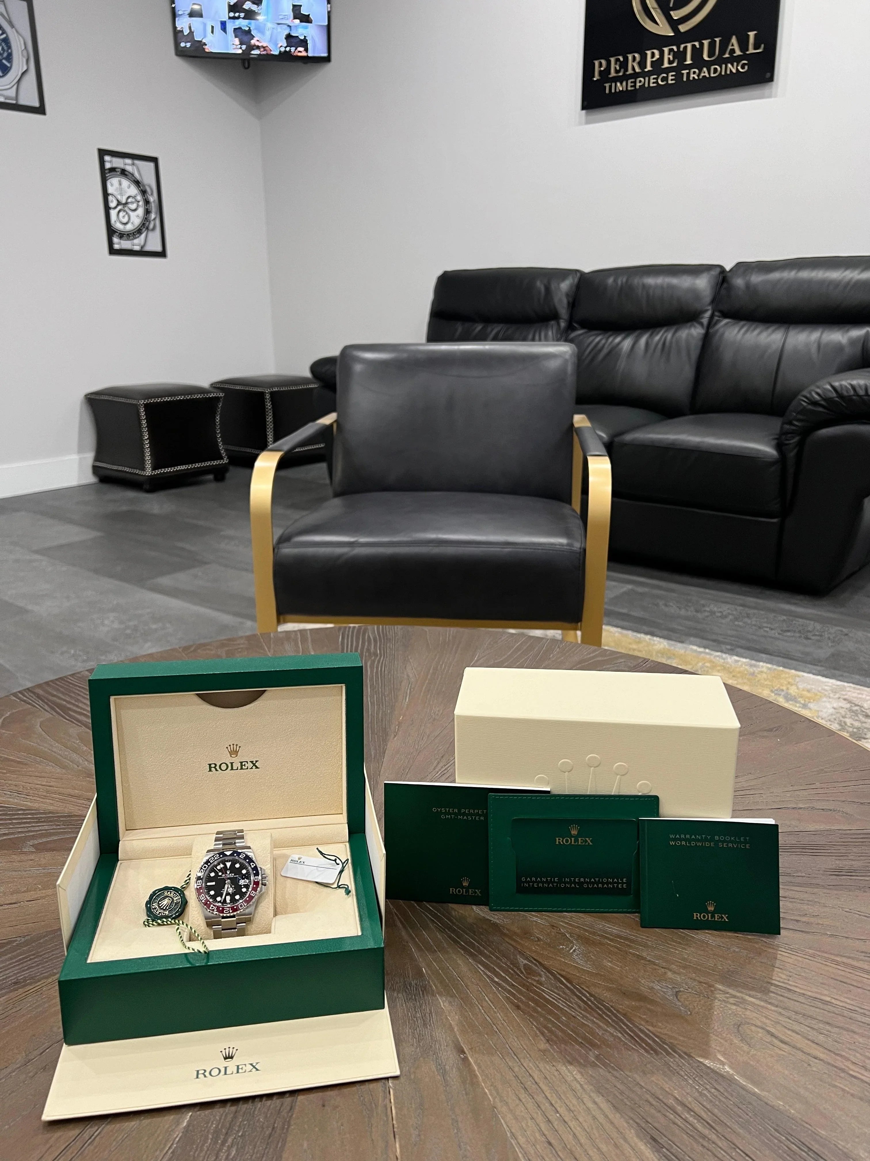 ROLEX GMT MASTER 2 PEPSI OYSTER 126710BLRO