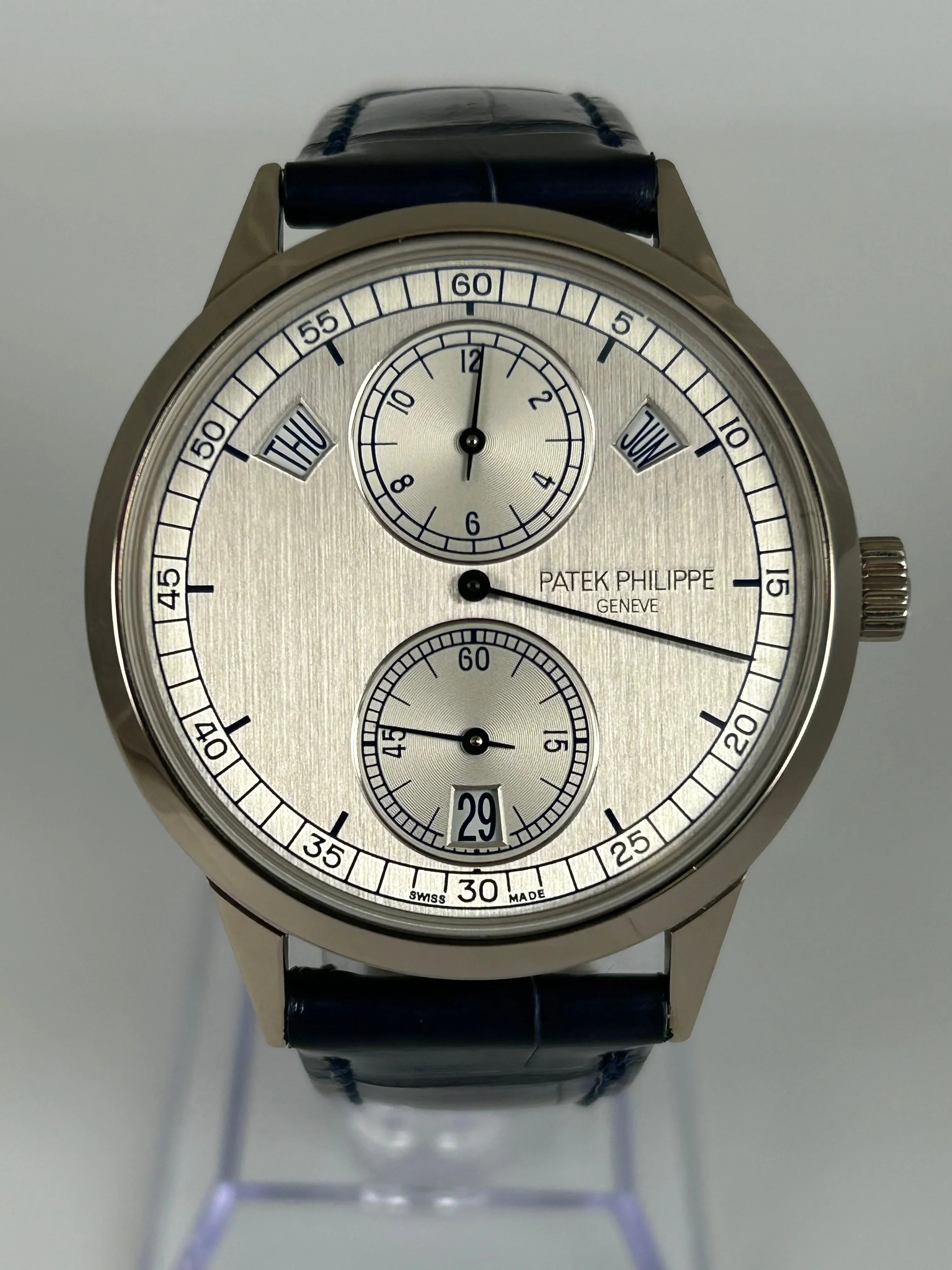 Patek Philippe Annual Calendar 5235G