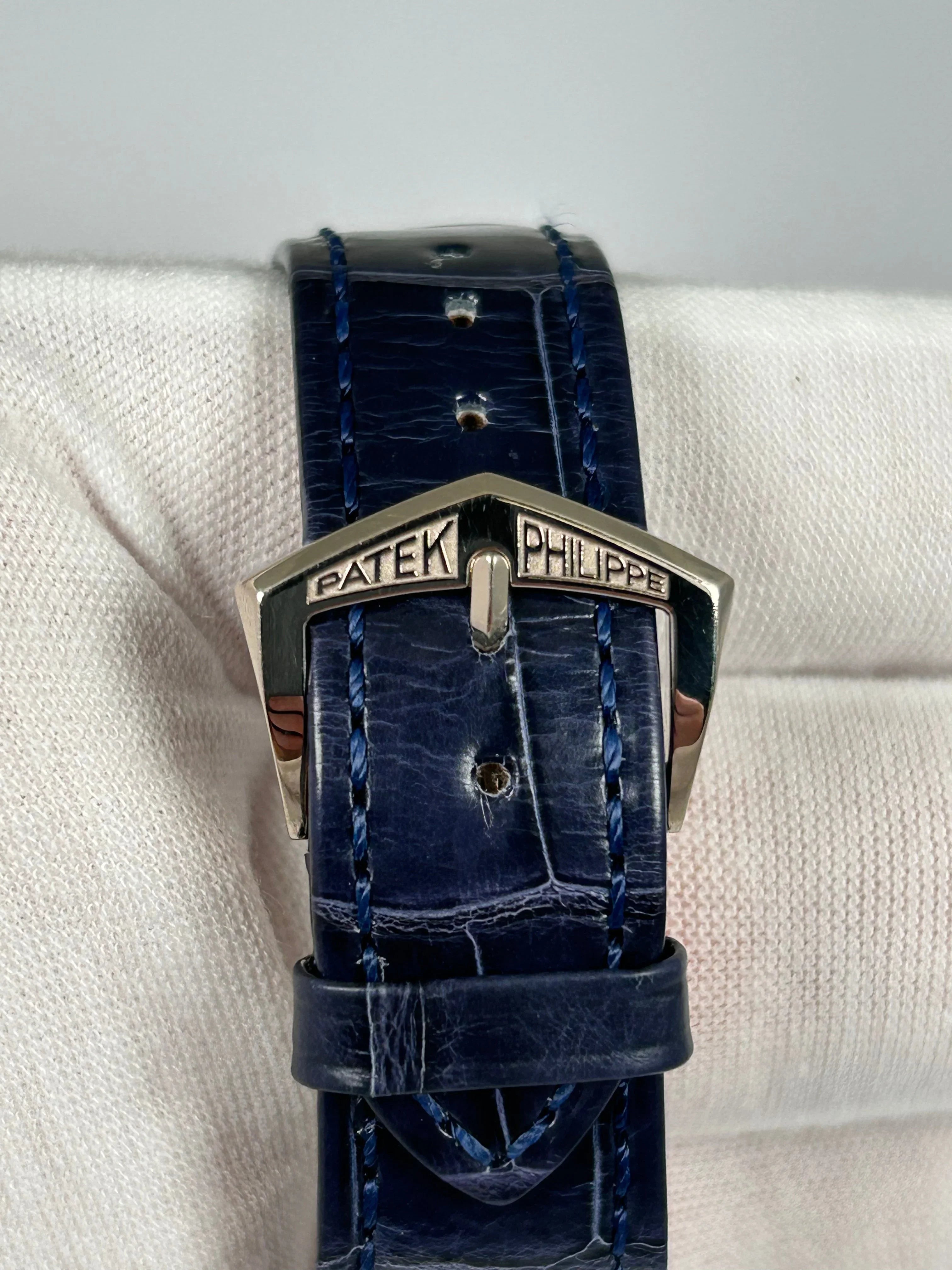 Patek Philippe Annual Calendar 5235G