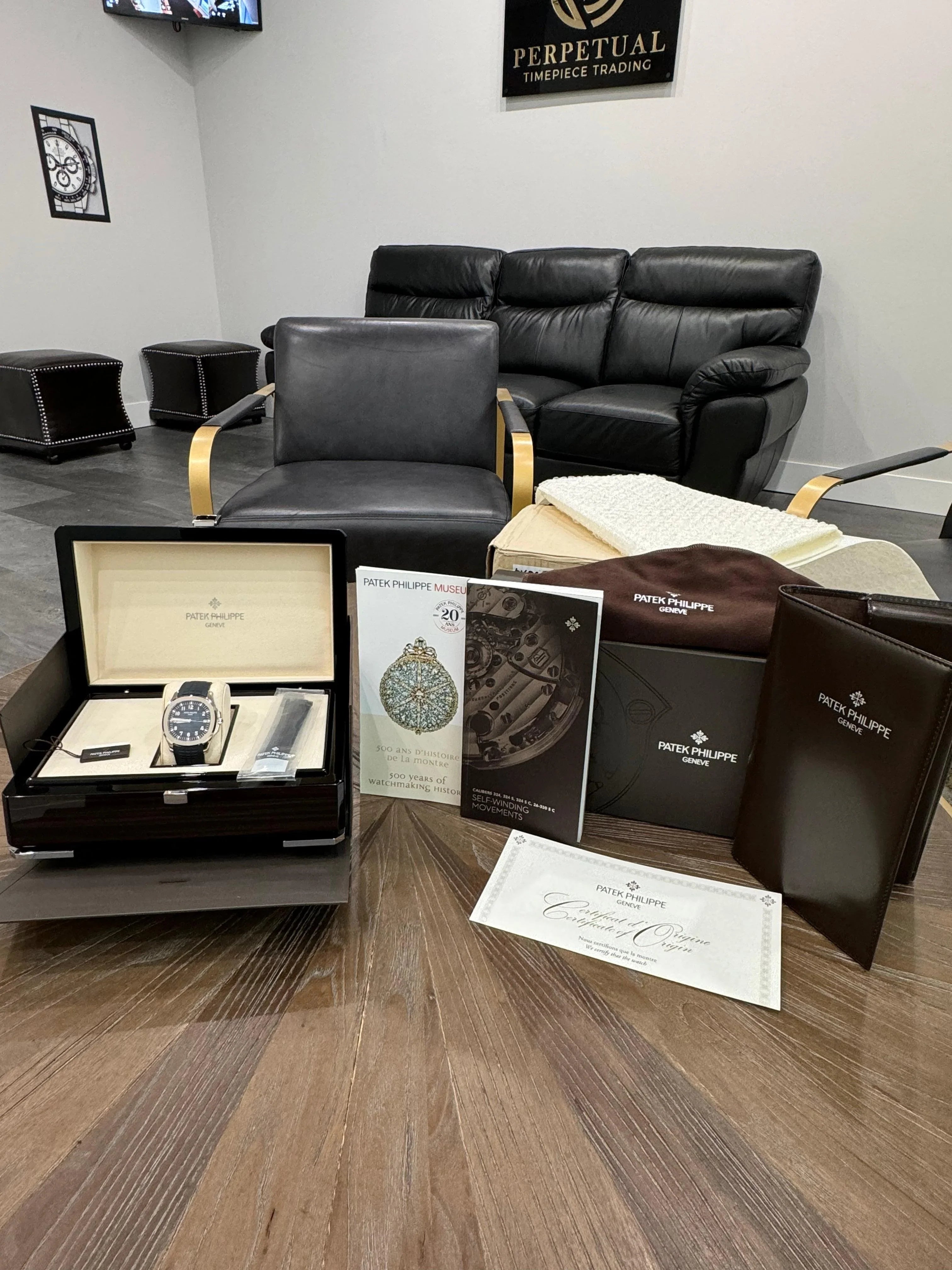 PATEK PHILIPPE AQUANAUT BLUE DIAL 5168G