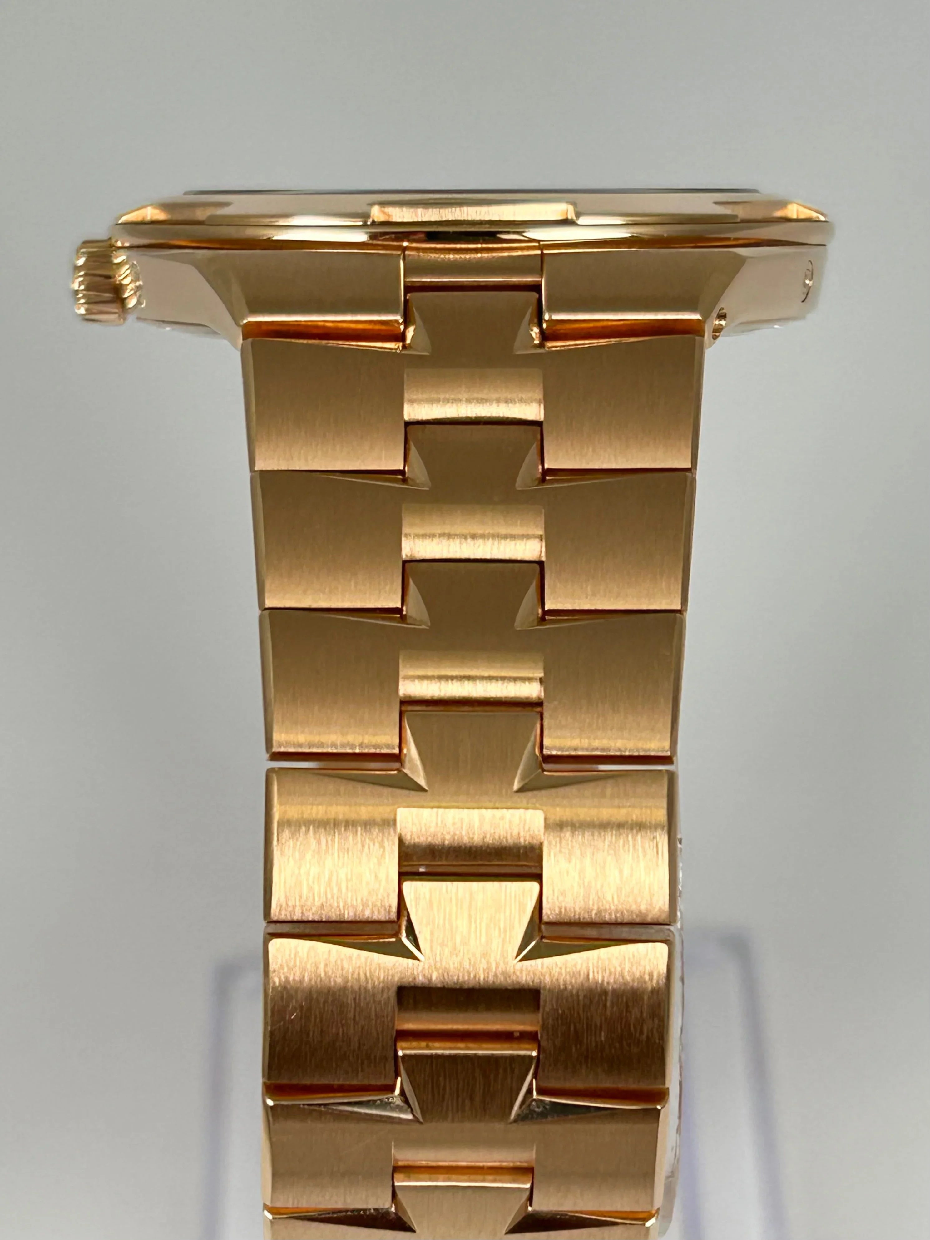 VACHERON CONSTANTIN PERPETUAL CALENDAR ULTRA-THIN 4300V/120R-B509