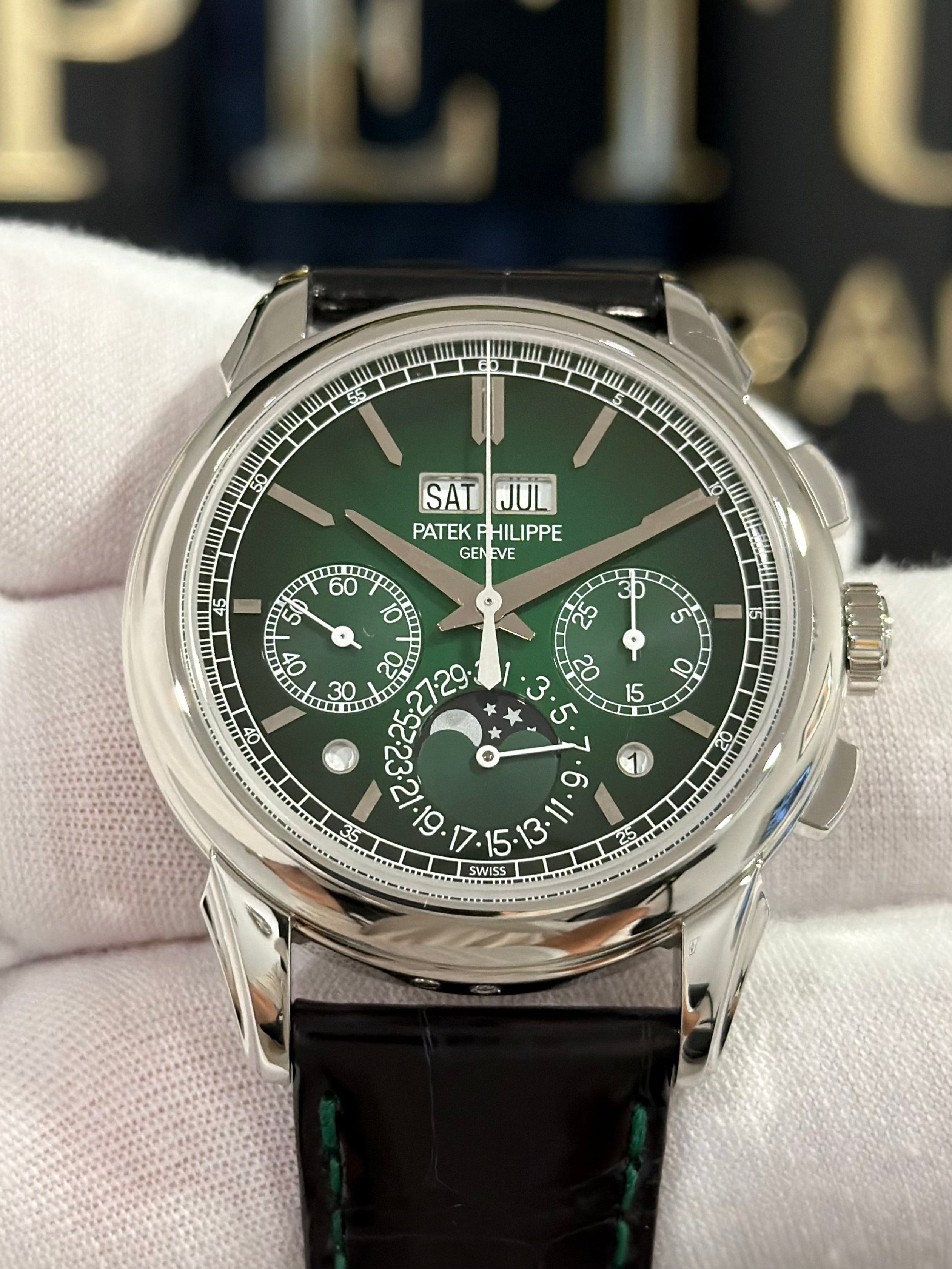PATEK PHILIPPE GRAND COMPLICATION GREEN DIAL 5270P-014