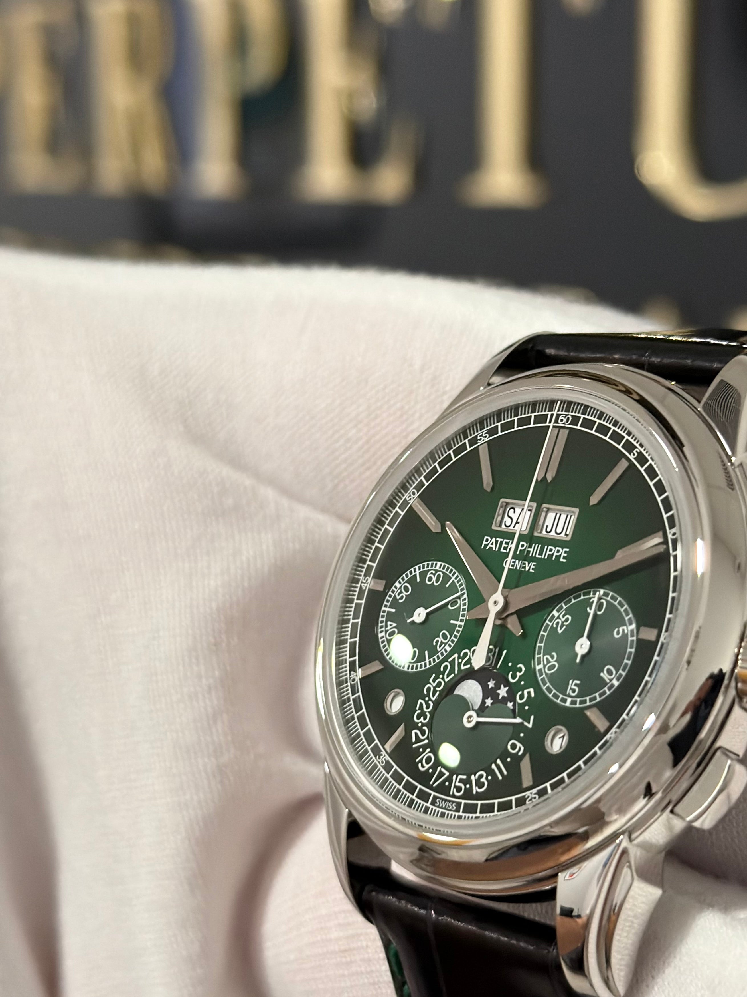 PATEK PHILIPPE GRAND COMPLICATION GREEN DIAL 5270P-014