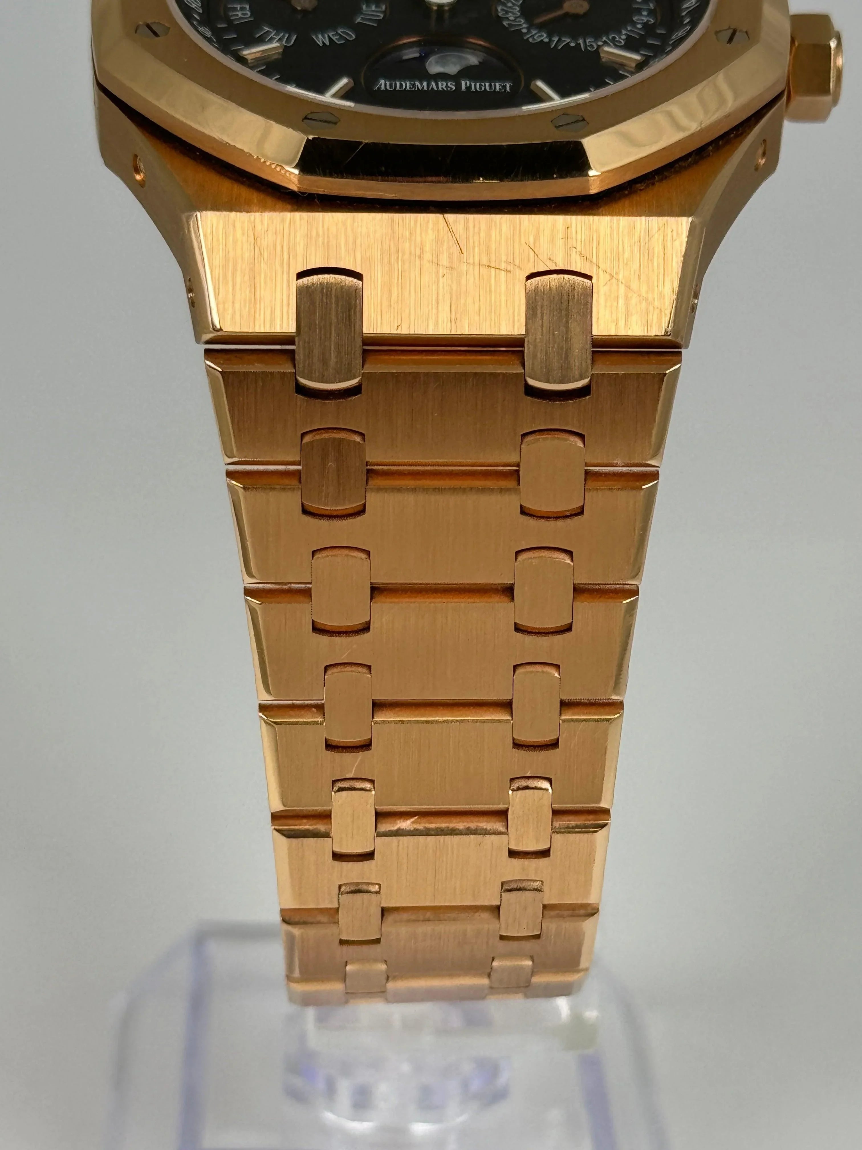 AUDEMARS PIGUET ROYAL OAK PERPETUAL CALENDAR 26574OR