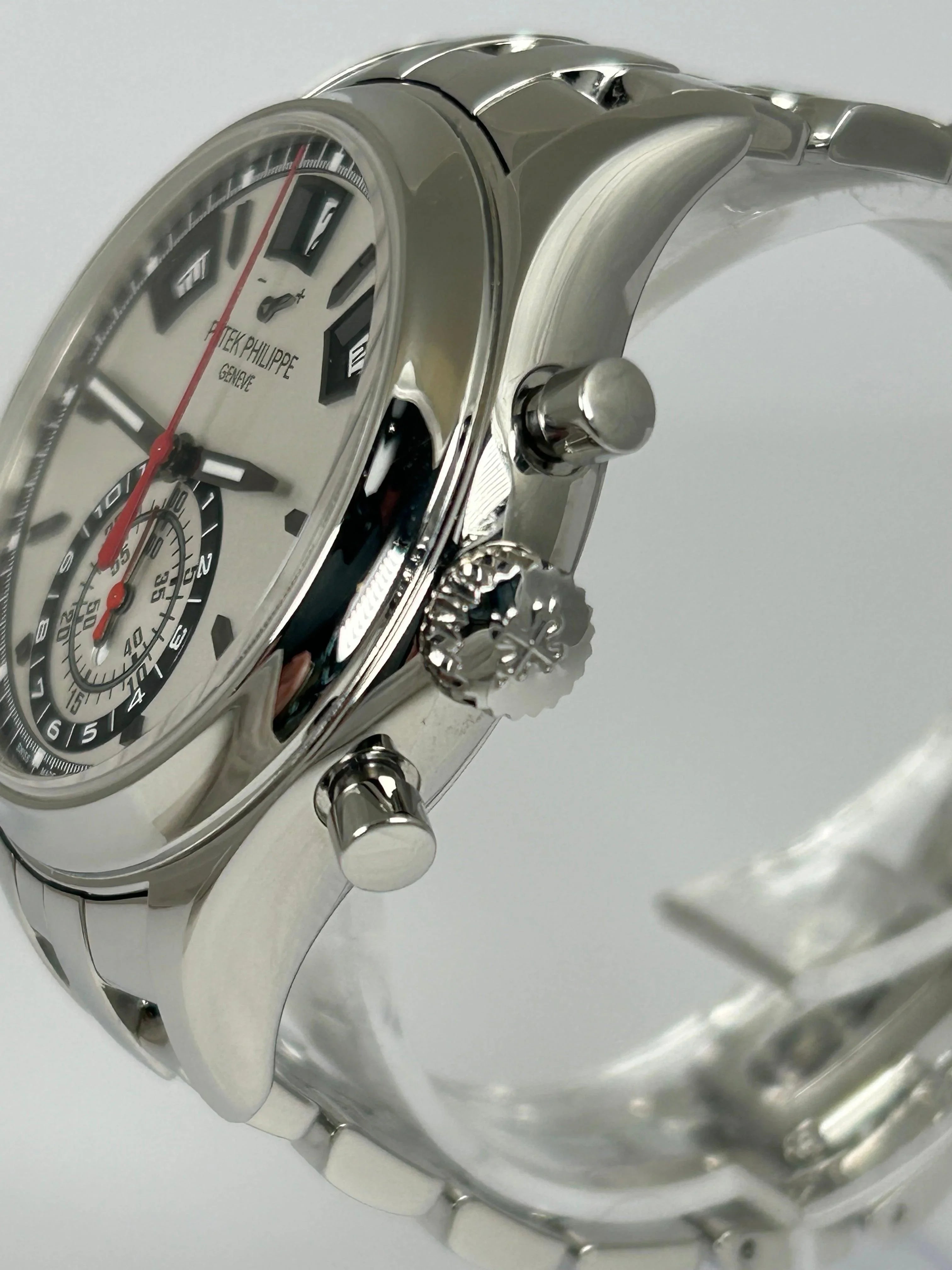 PATEK PHILIPPE FLYBACK CHRONOGRAPH ANNUAL CALENDAR WHITE DIAL 5960/1A