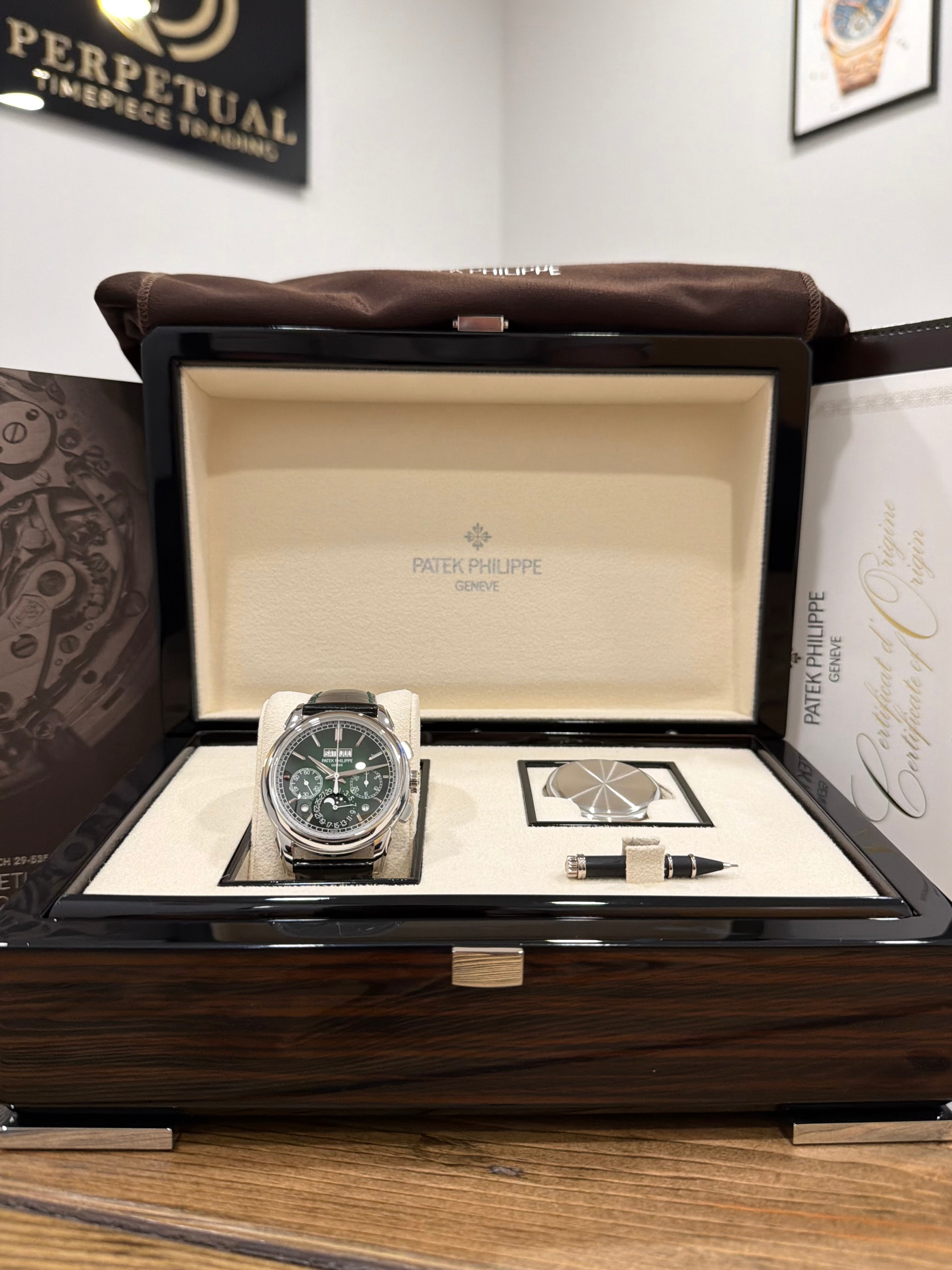 PATEK PHILIPPE GRAND COMPLICATION GREEN DIAL 5270P-014
