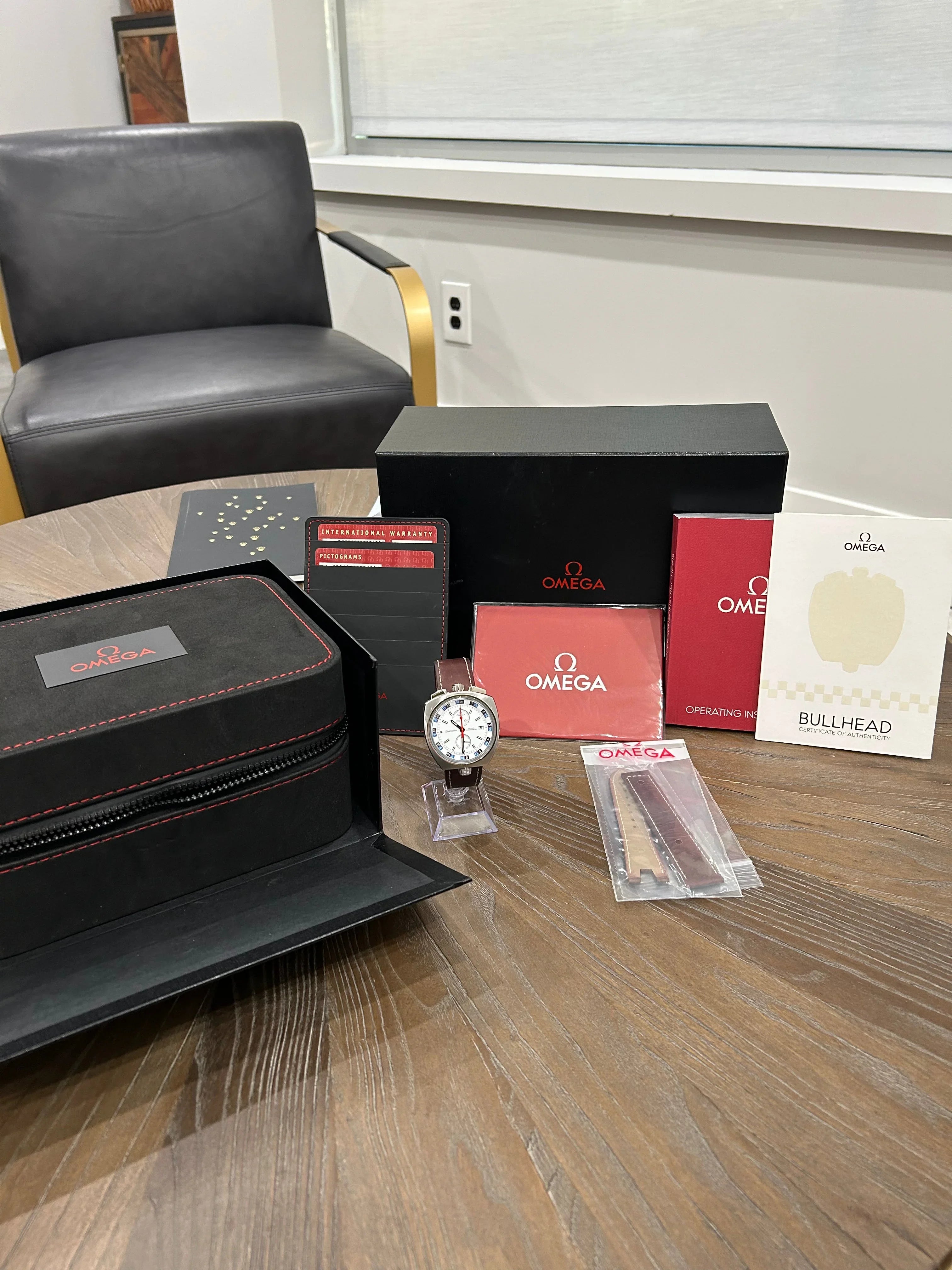 RARE OMEGA SEAMASTER BULLHEAD  225.12.43.50.04.001