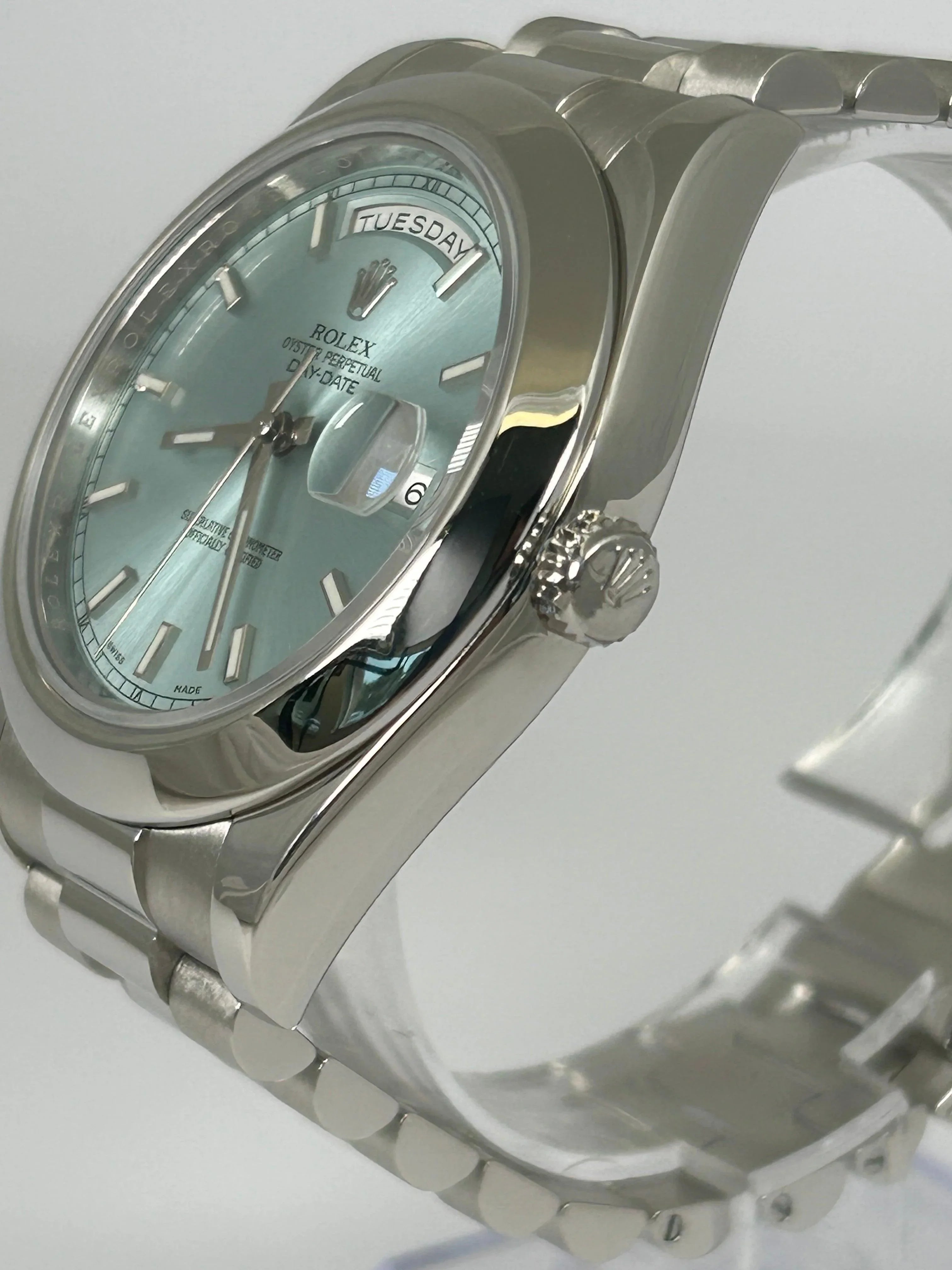 ROLEX DAY-DATE 41 GLACIER BLUE PLATINUM RARE DISCONTINUED 218206
