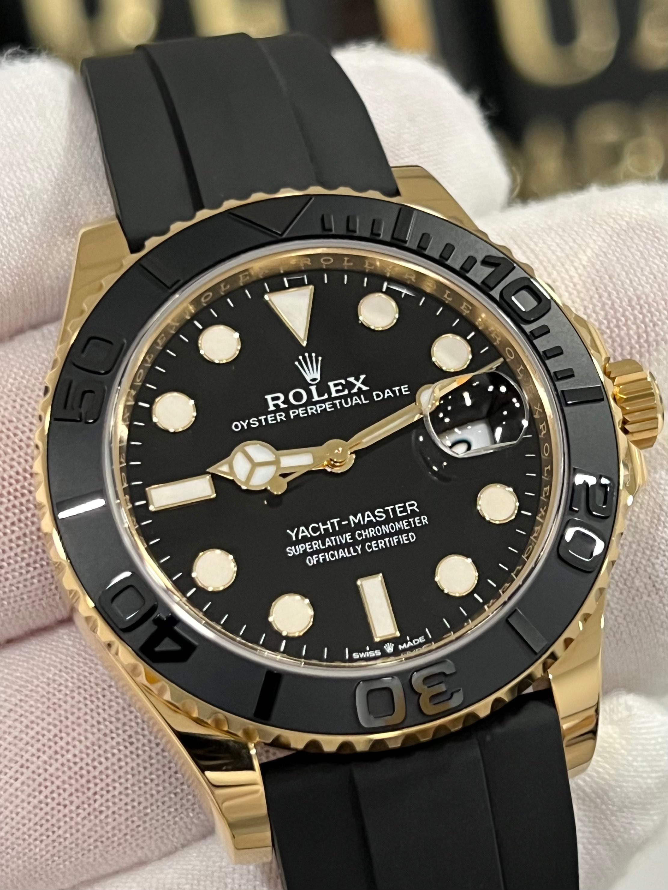ROLEX YACHT MASTER YELLOW GOLD OYSTERFLEX 226658